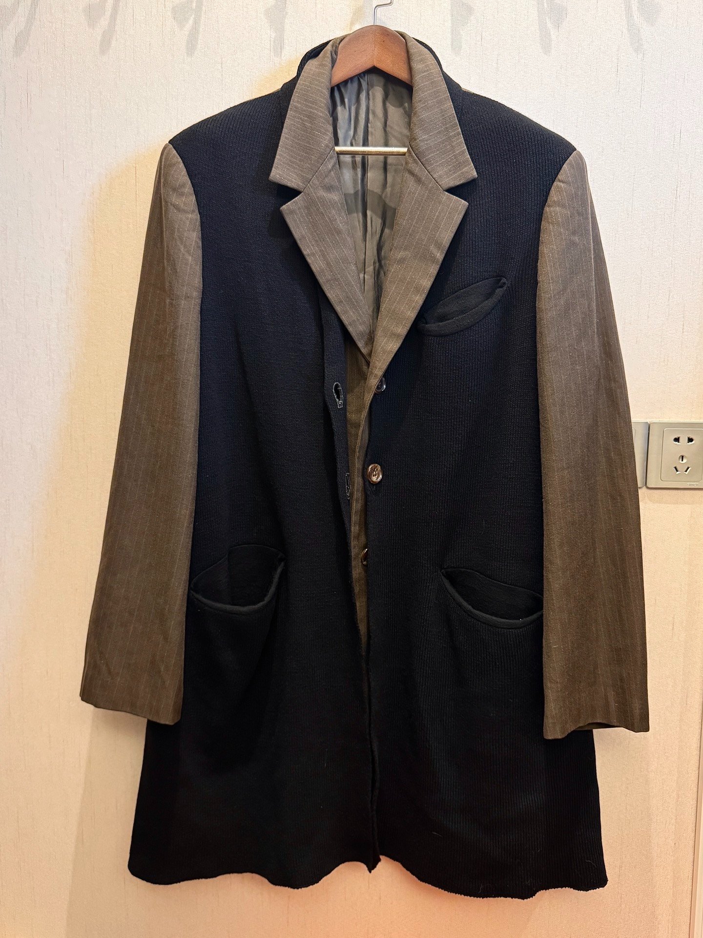 Yohji Yamamoto 96AW Silver Thread Long Blazer — front