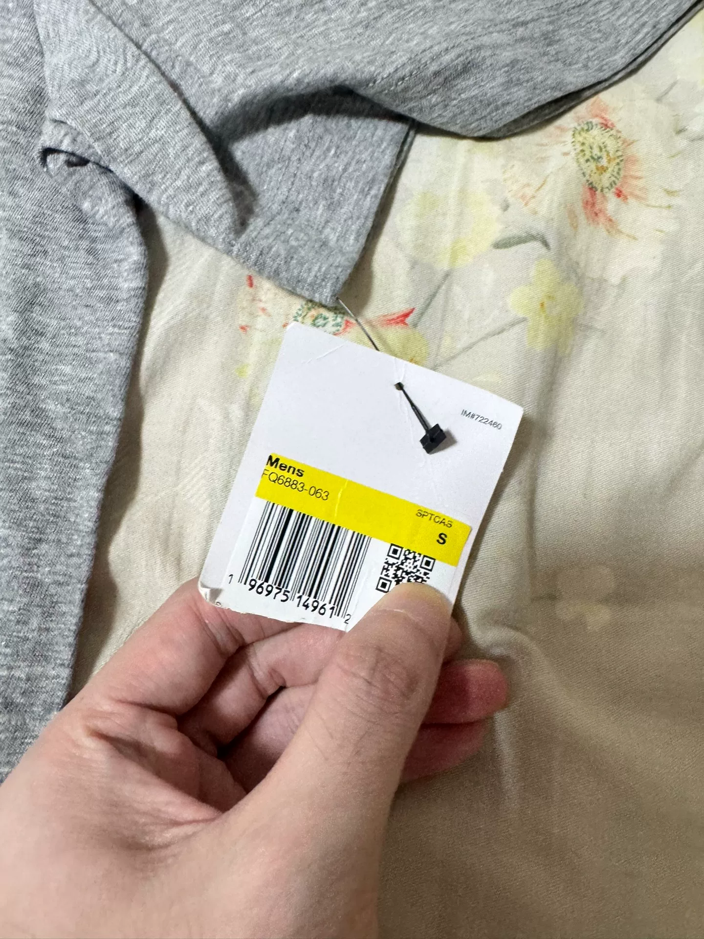 Nike Gray Leopard Print Short-Sleeve T-shirt — label