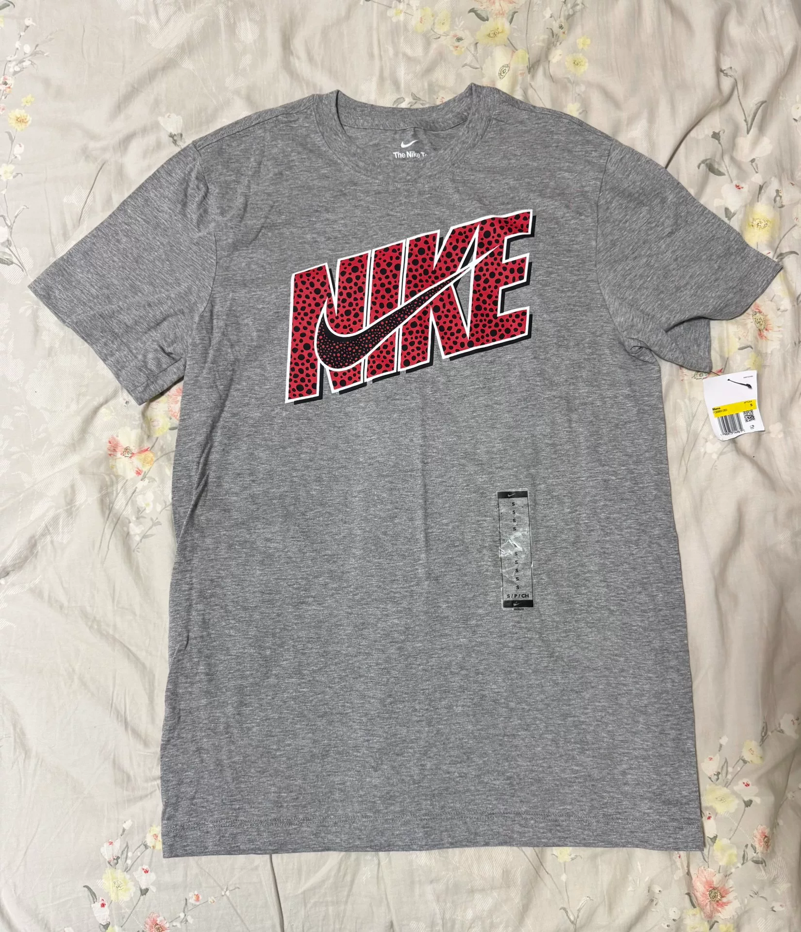 Nike Gray Leopard Print Short-Sleeve T-shirt