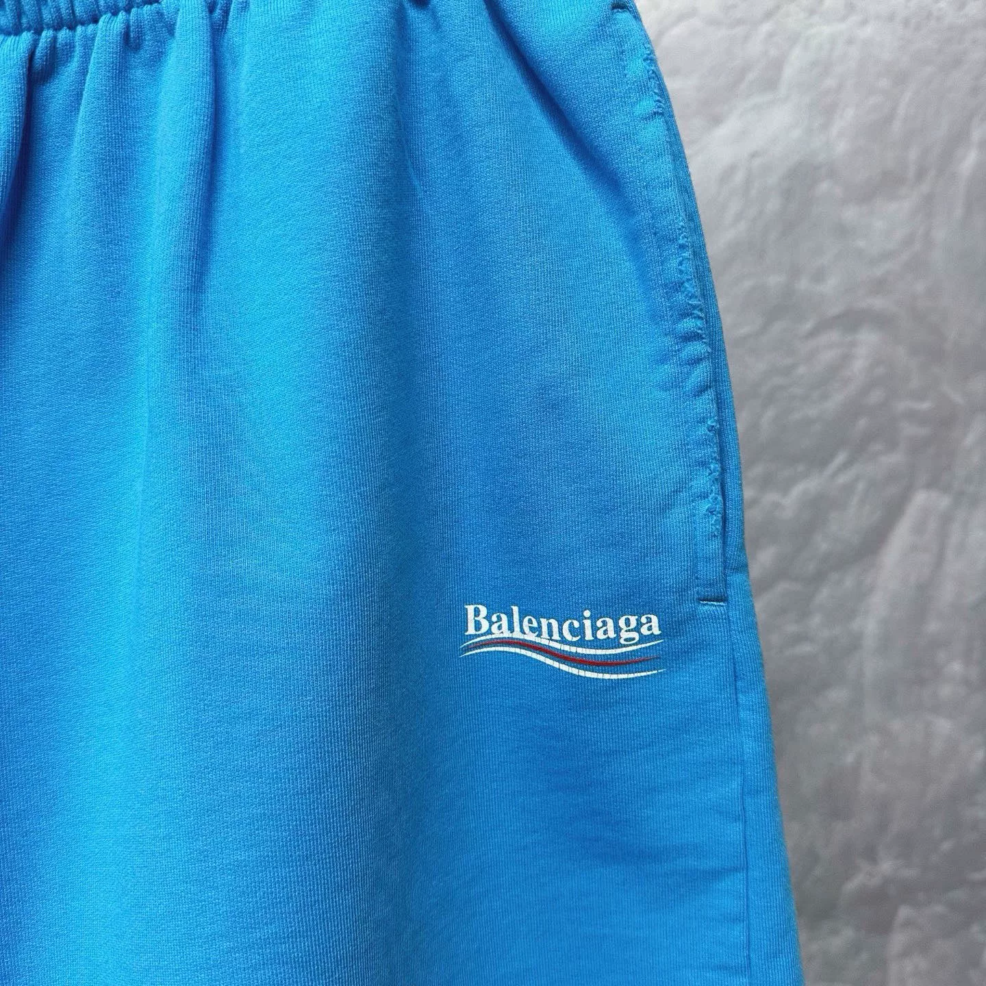 Balenciaga Coke Crack Print Vintage Shorts — detail
