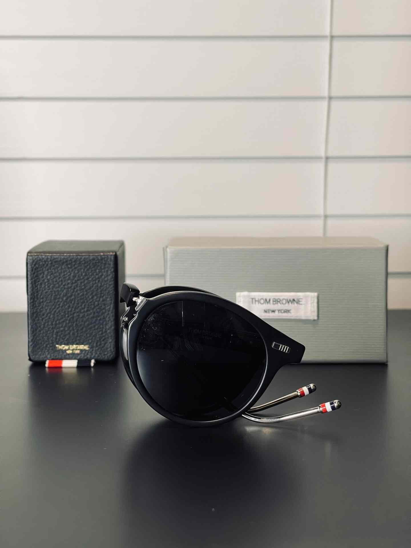 Thom Browne TB-806 Foldable Sunglasses — label