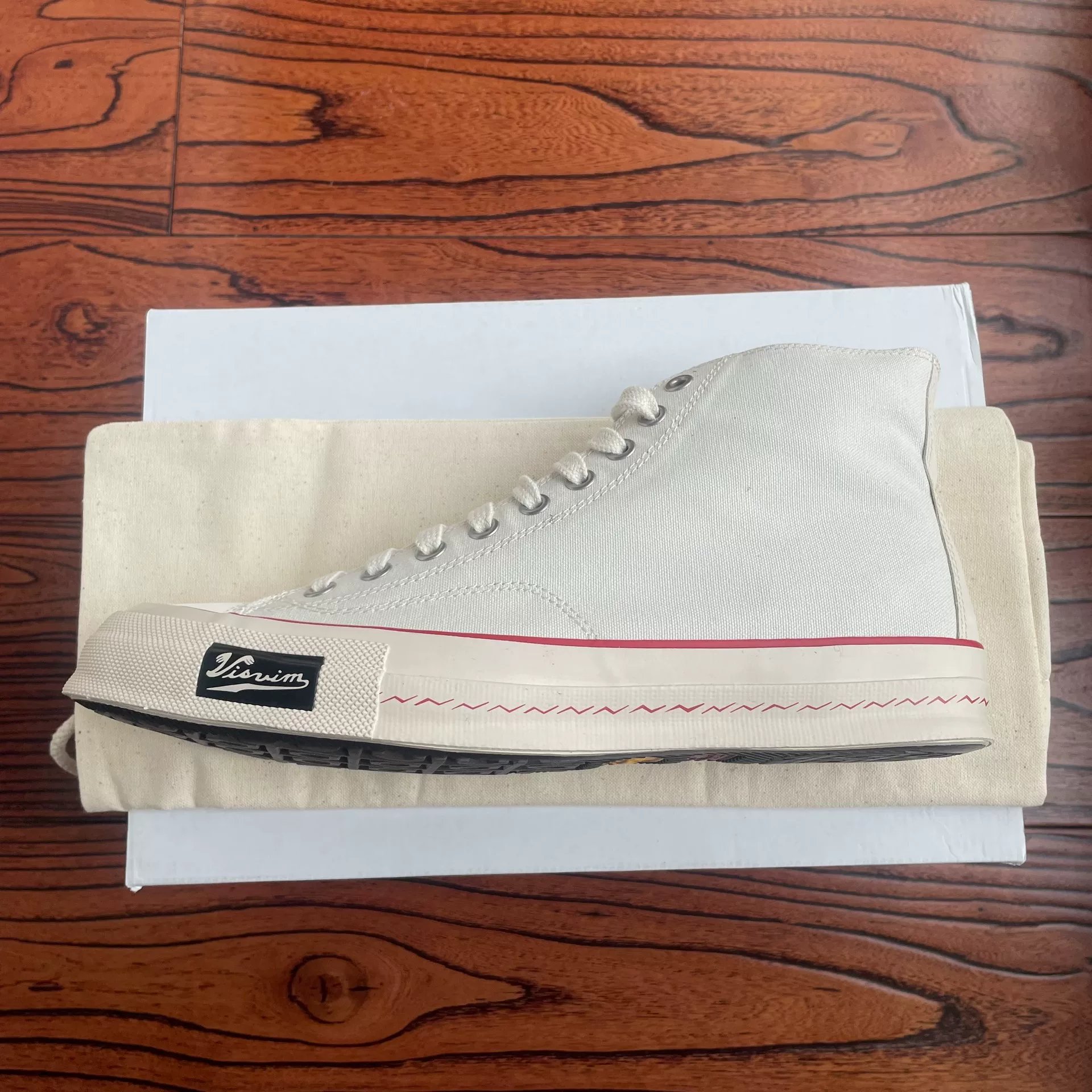 Visvim Skagway wmv HI PATTEN Women's Canvas Sneakers — front