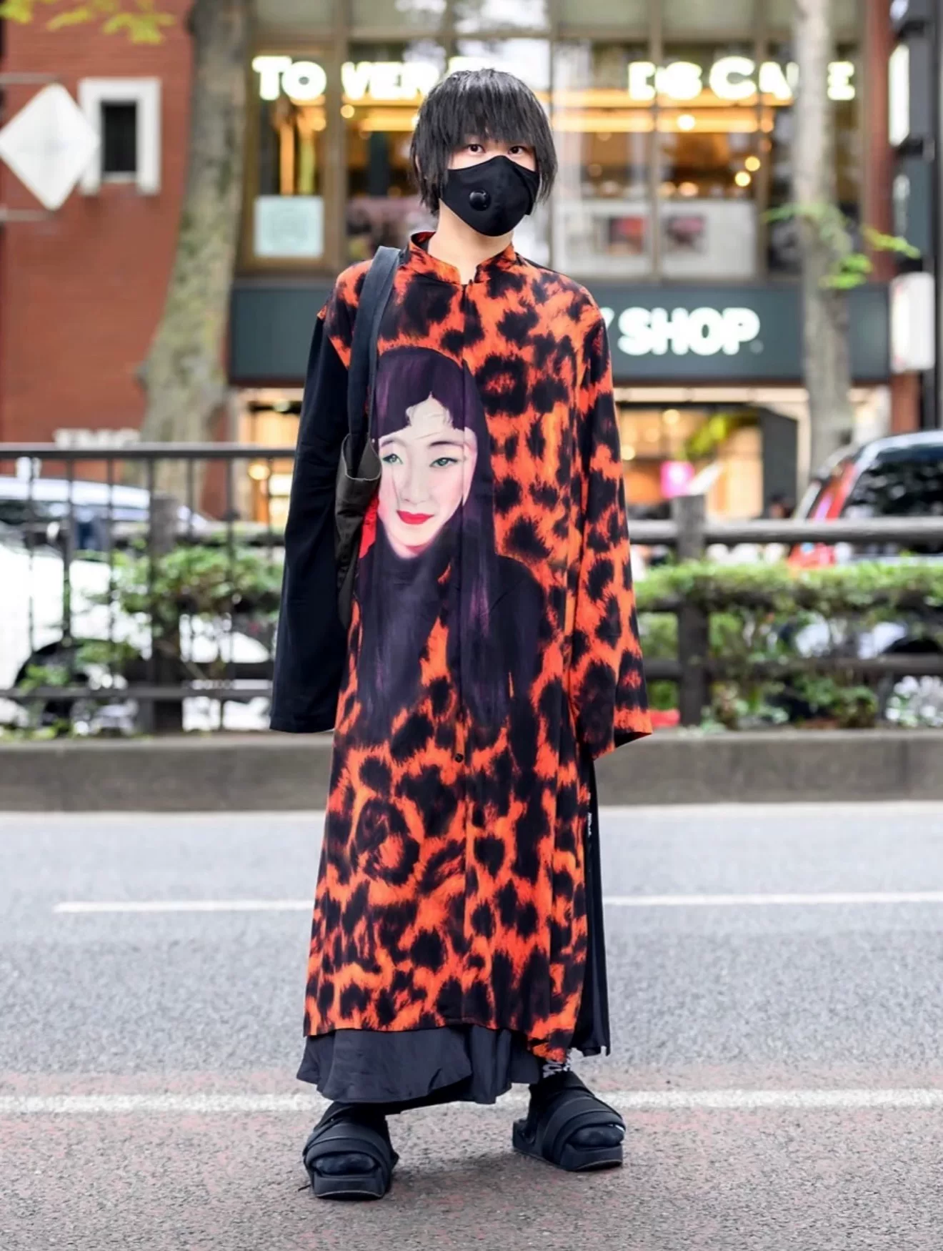Yohji Yamamoto 19SS Leopard Print Shirt Jacket — label