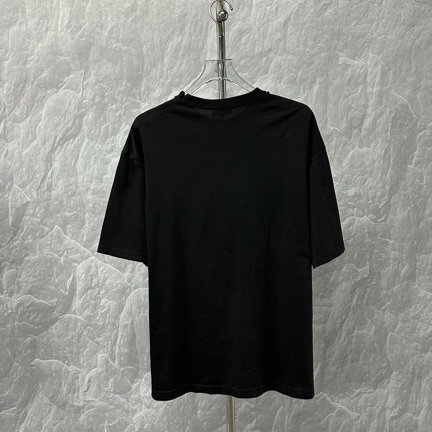Balenciaga 2B Logo Short-Sleeve T-Shirt — detail