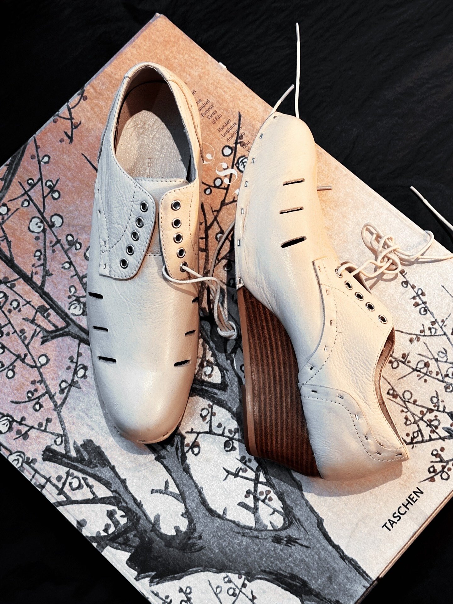 Yohji Yamamoto 95ss Clog-Inspired Shoes
