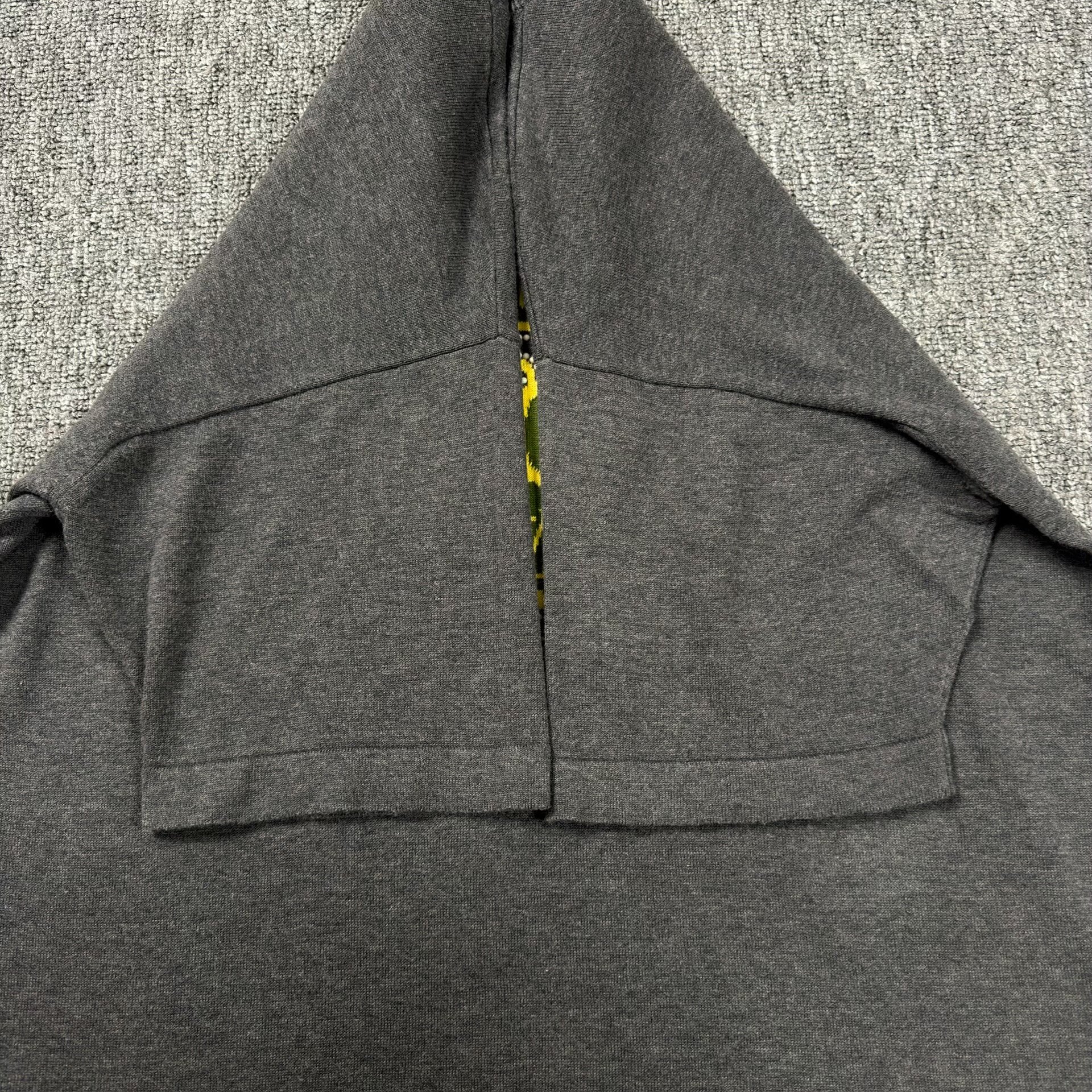 Louis Vuitton Gray Dog Paw Logo Tee — detail