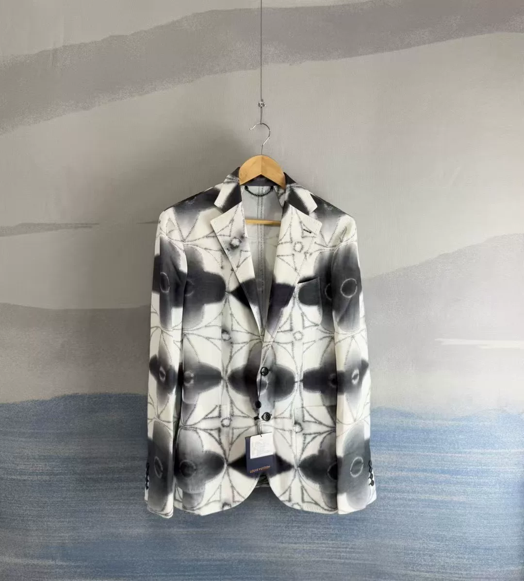 Louis Vuitton Ink Floral Print Suit