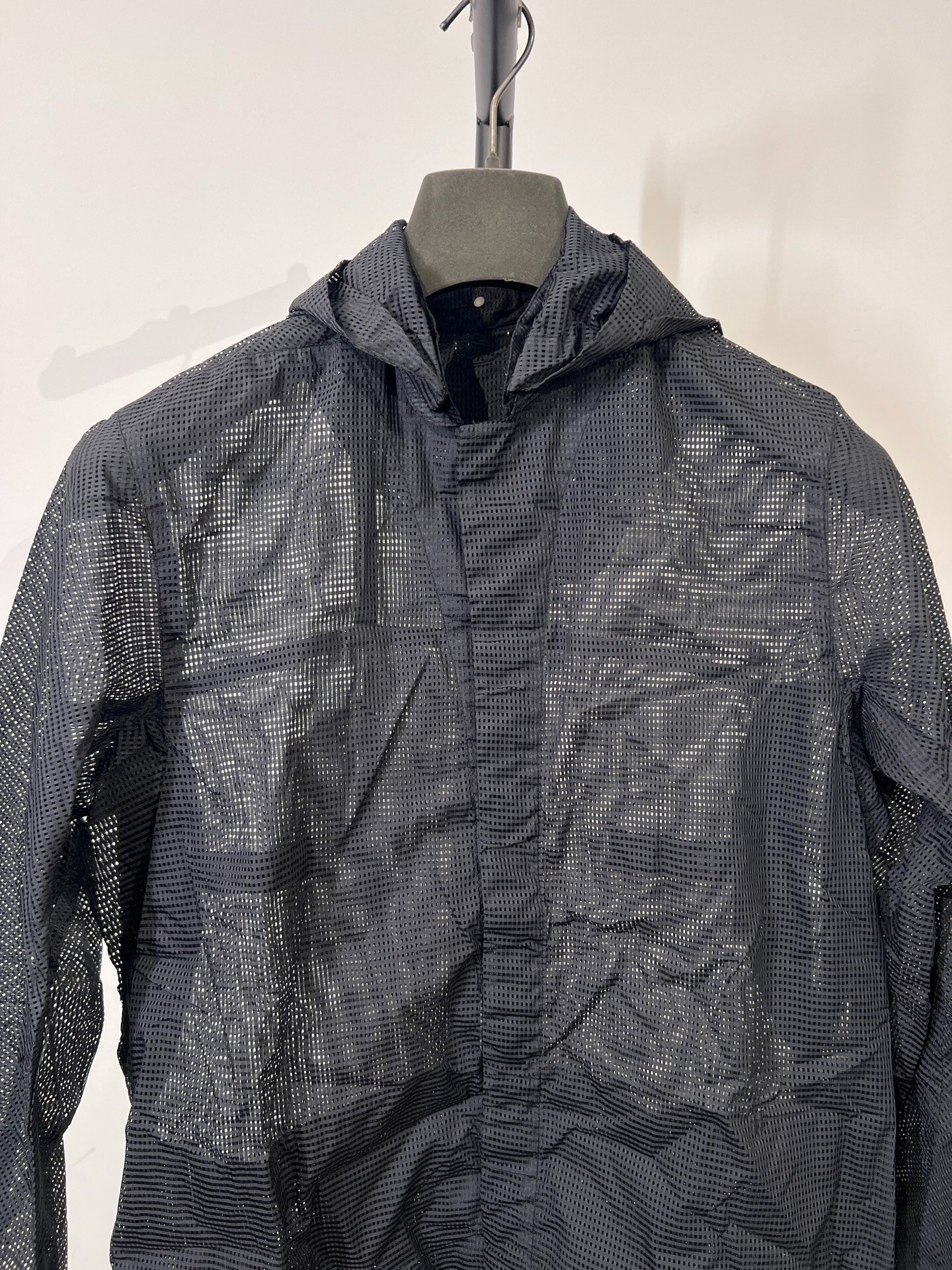 Boris Bidjan Saberi 11by bbs S3 Mesh Coat — detail