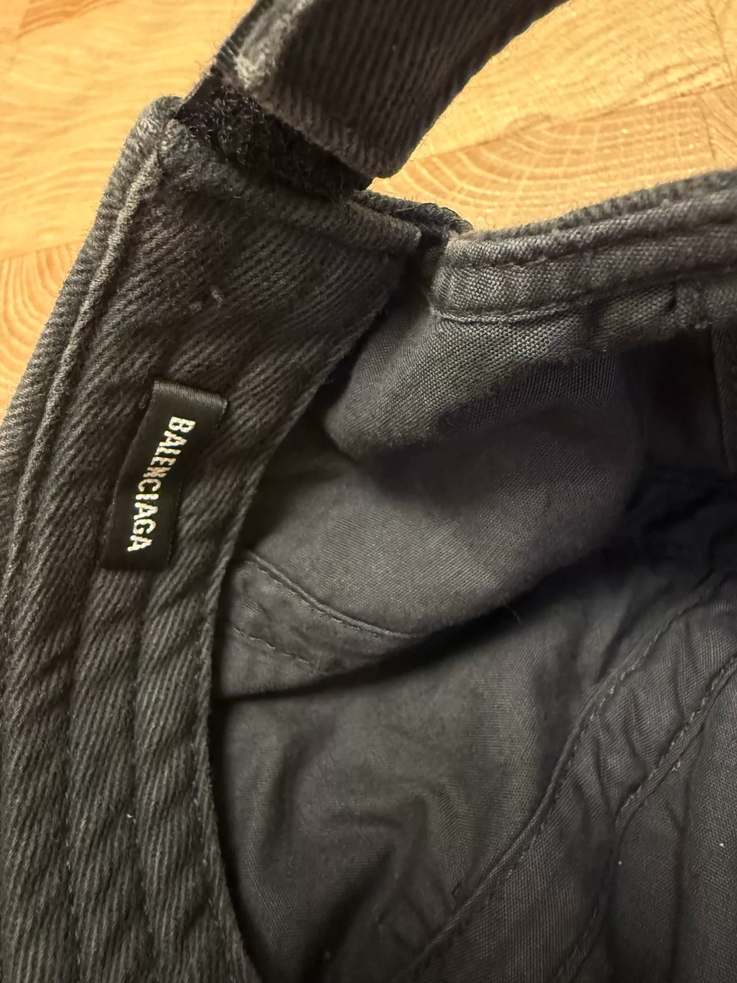 Balenciaga Embroidered Baseball Cap — detail