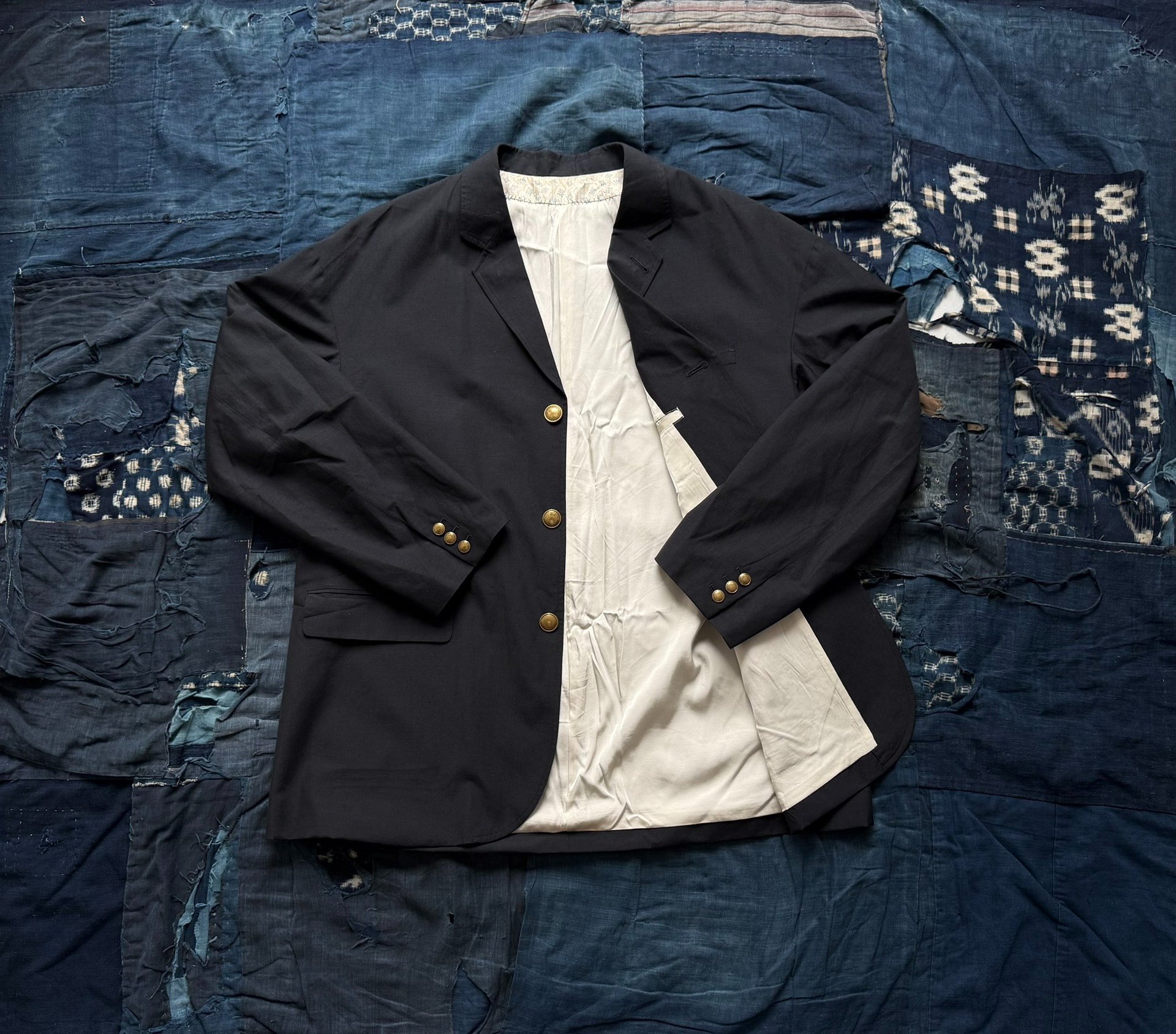 VISVIM 24SS BOWEN BLAZER GOLD BUTTONS — front