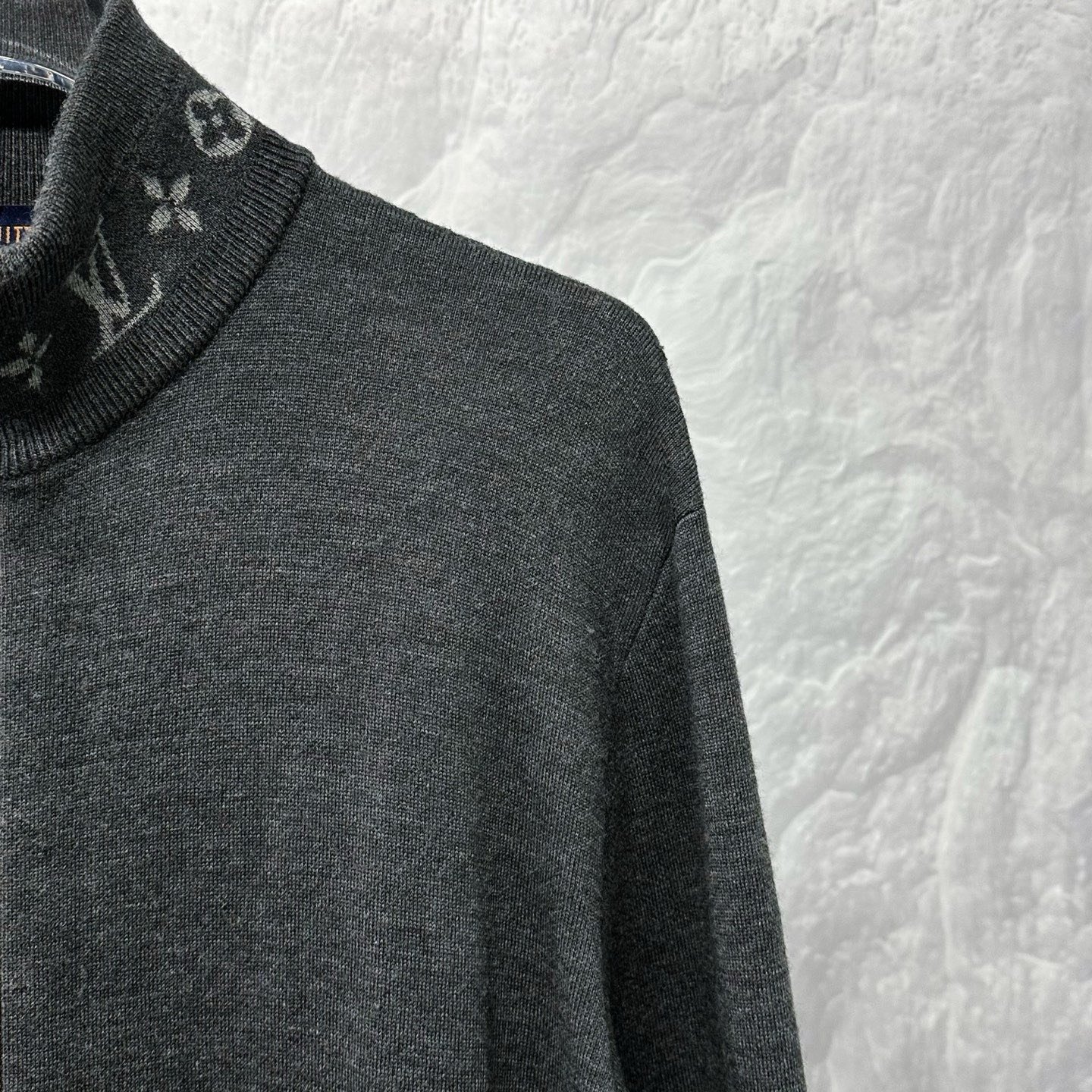Louis Vuitton SS25 Cuff Logo Knit Jacket — front