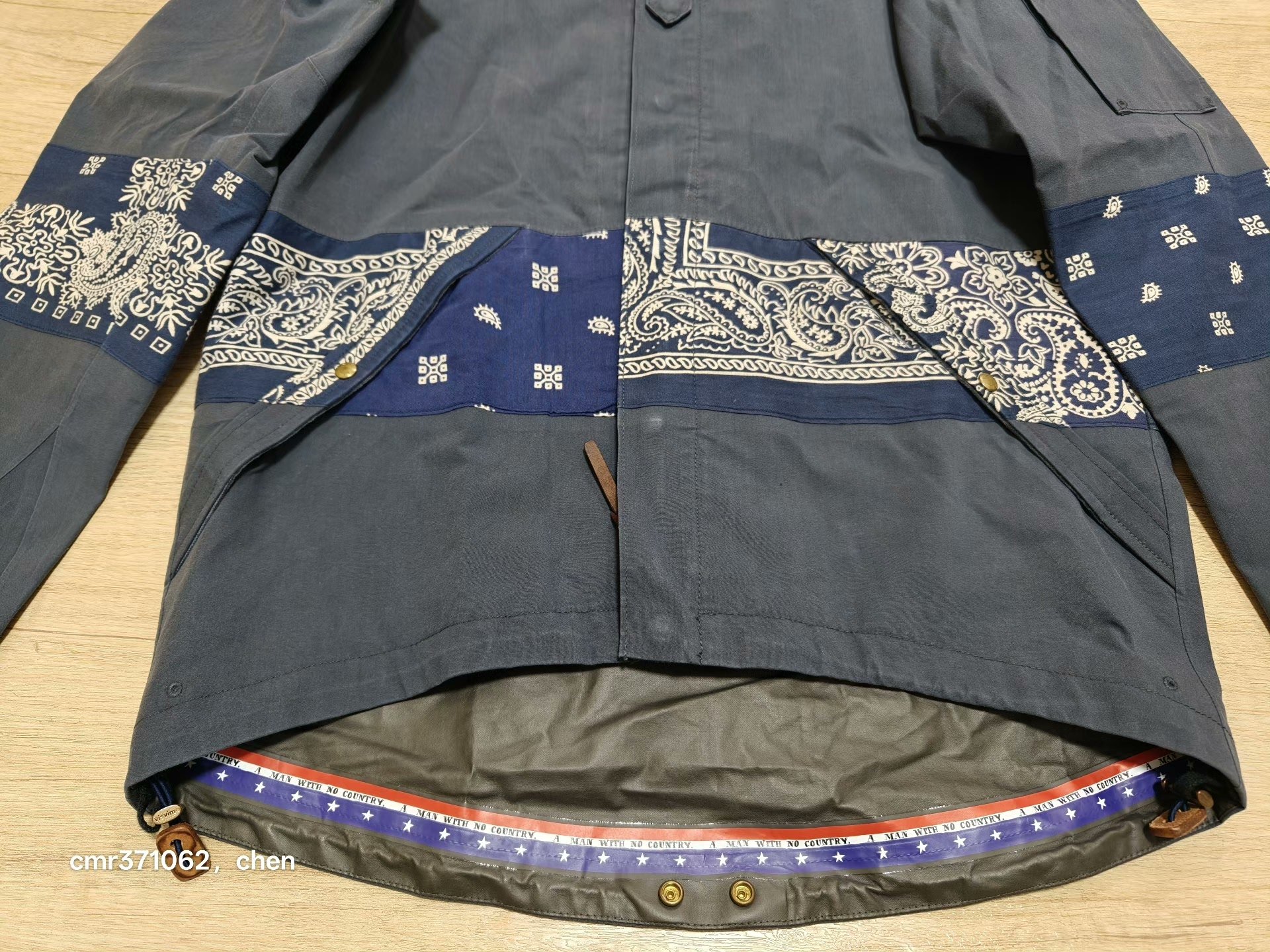 VISVIM 15 ICT NOMAD JKT 2.5L BANDANA — label