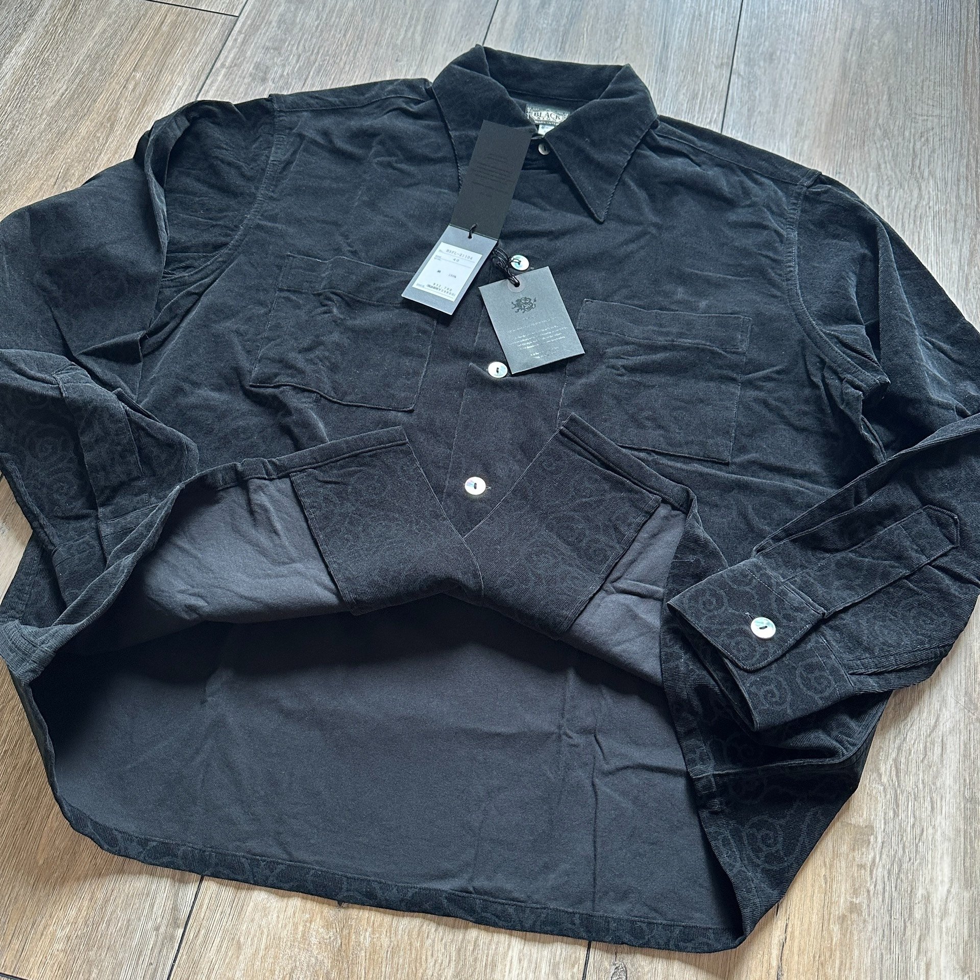 Ajidari Pattern Corduroy Gangster Shirt — detail