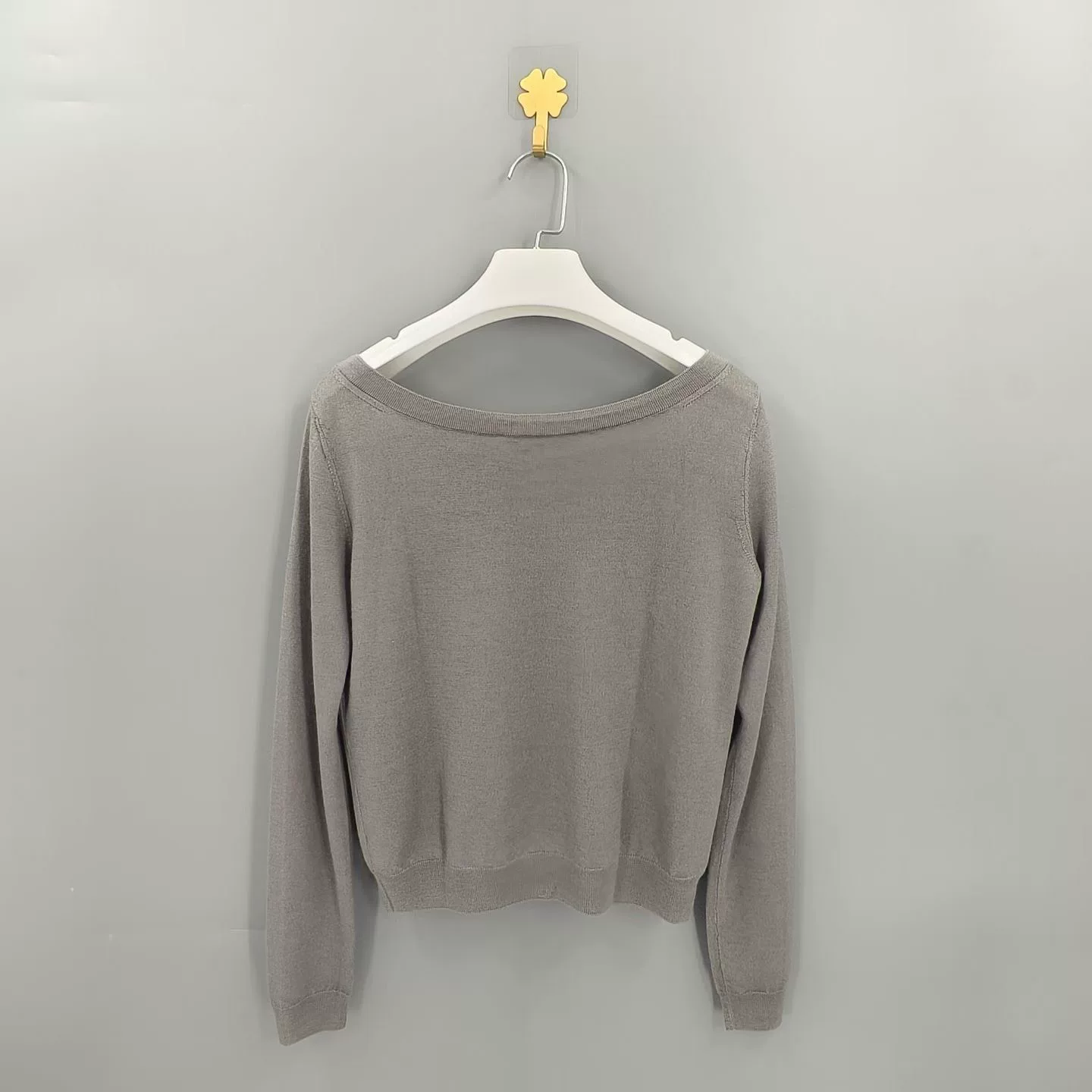 Christian Dior Gray Bee Embroidery Cashmere Sweater — front