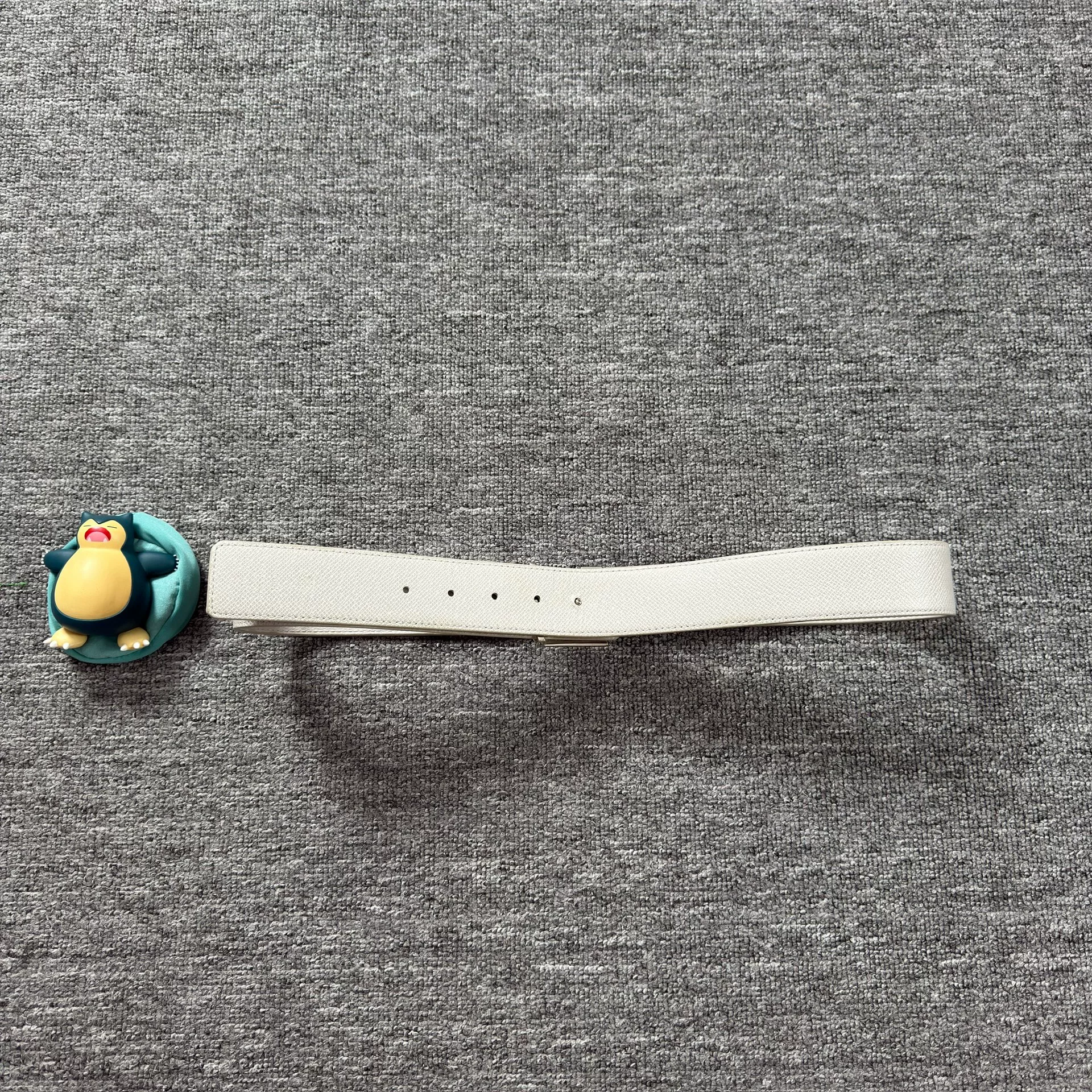 Louis Vuitton White All-Over Print Belt — back