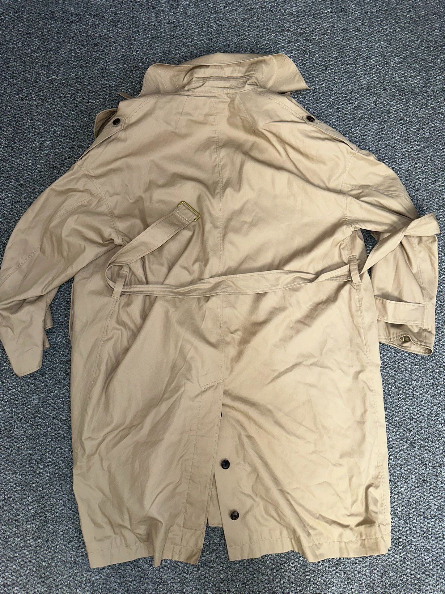 visvim Trench Coat — label