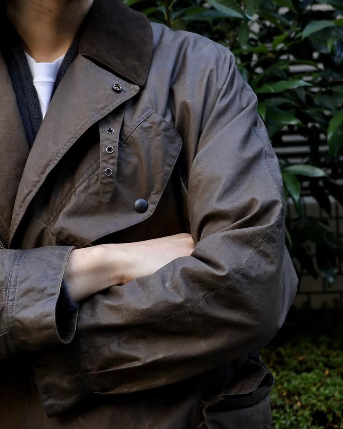 OLD JOE 40(L) Waxed Black Jacket — detail
