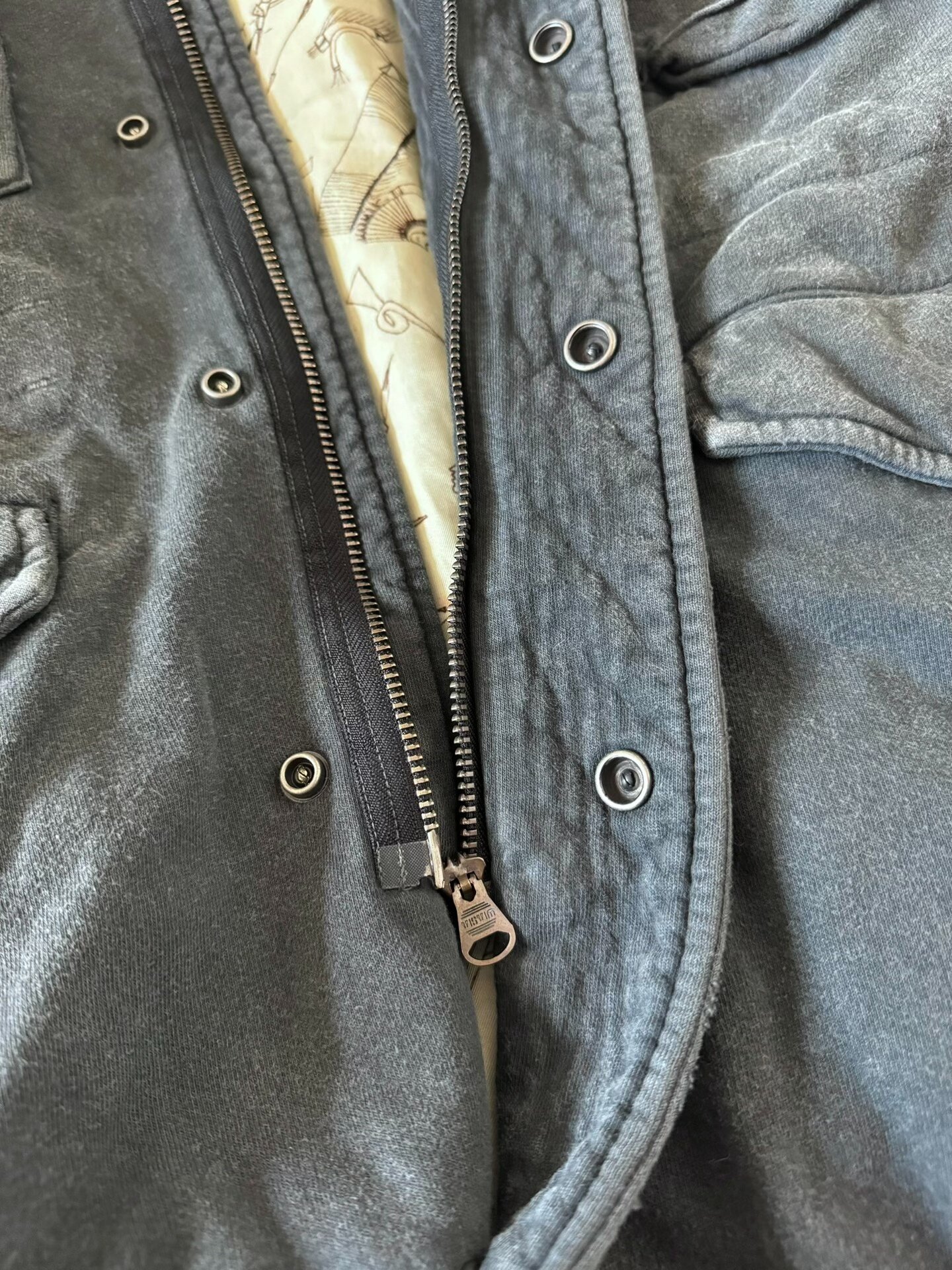 Visvim 25AW Bickle Era Down Jacket — label
