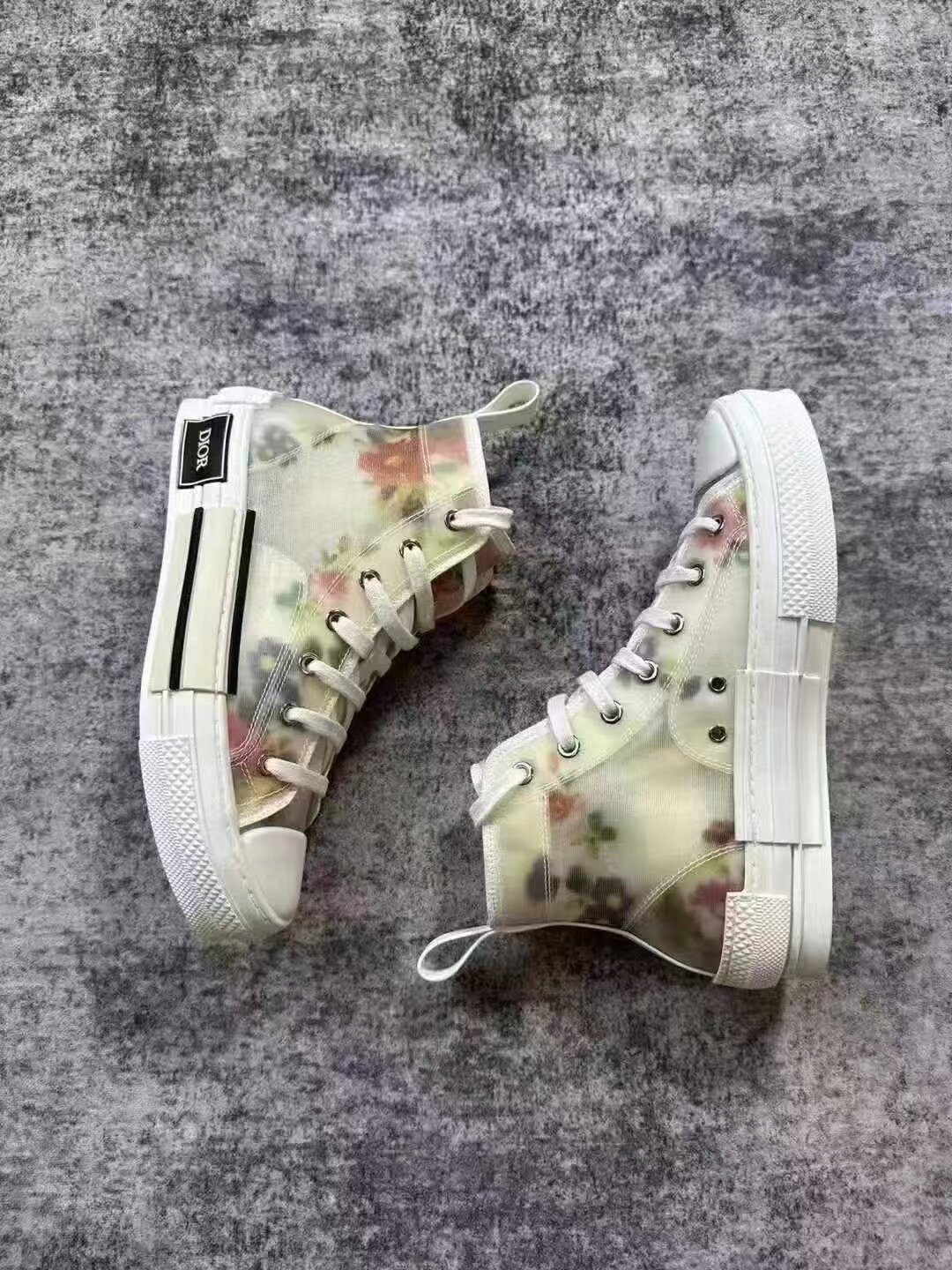 Dior B23 Floral High-Top Sneakers — detail
