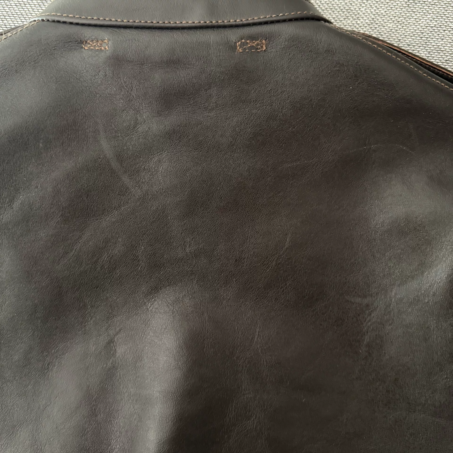 Toys McCoy Horsehide A2 Flight Jacket — label