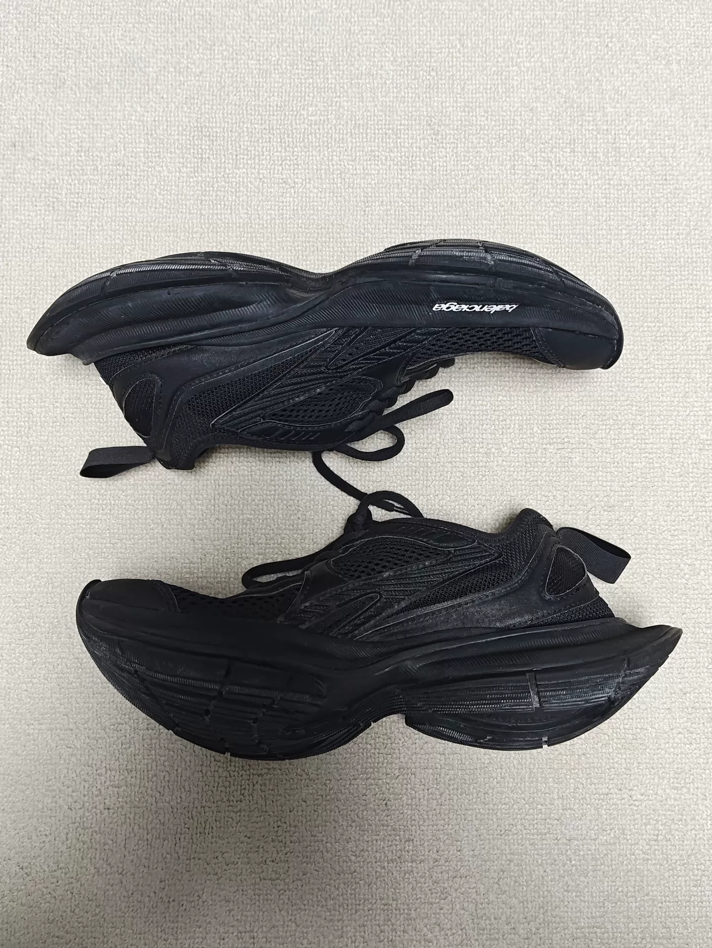 Balenciaga Circuit Low-Top Running Shoes Women — back