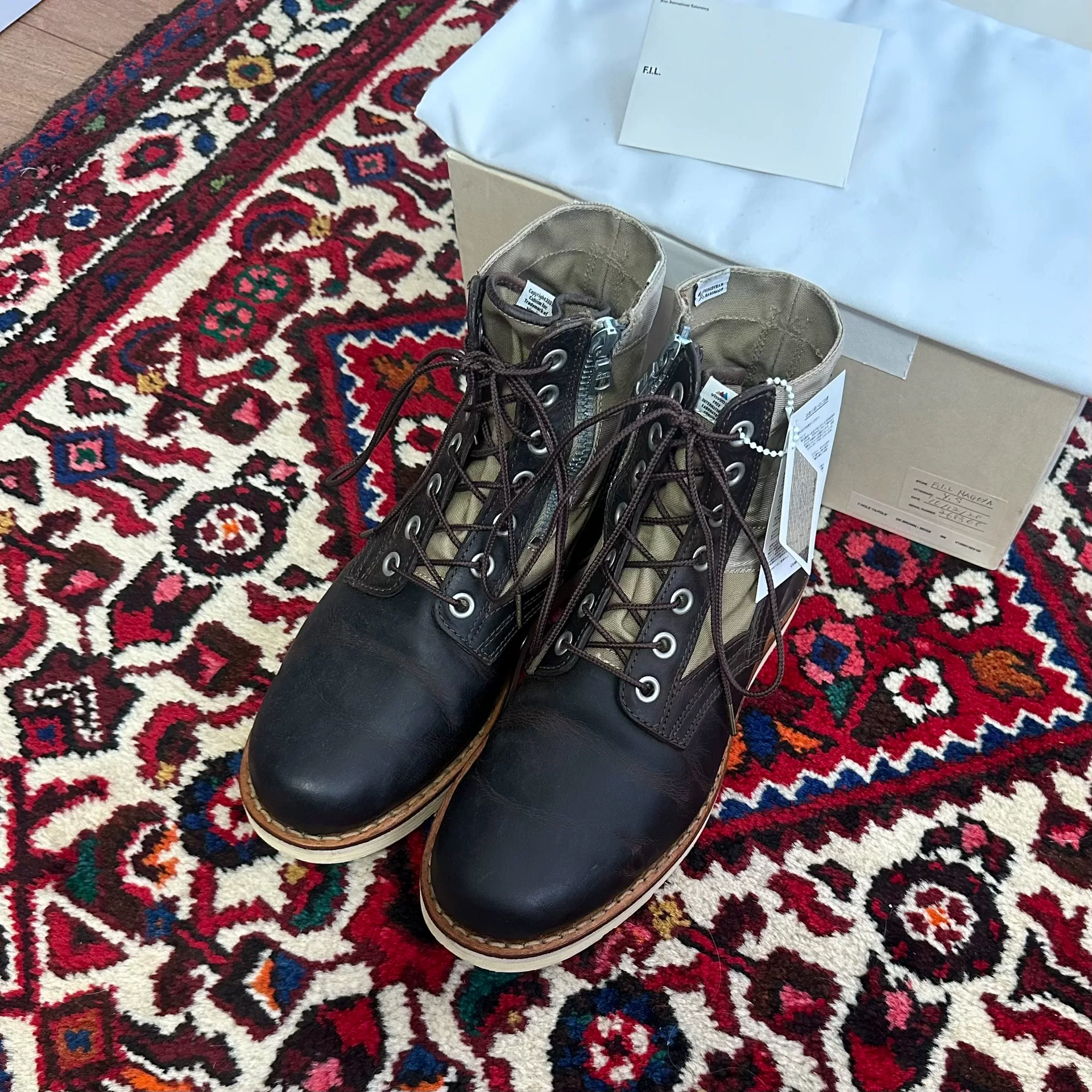 visvim 10ss 7-hole boots — front
