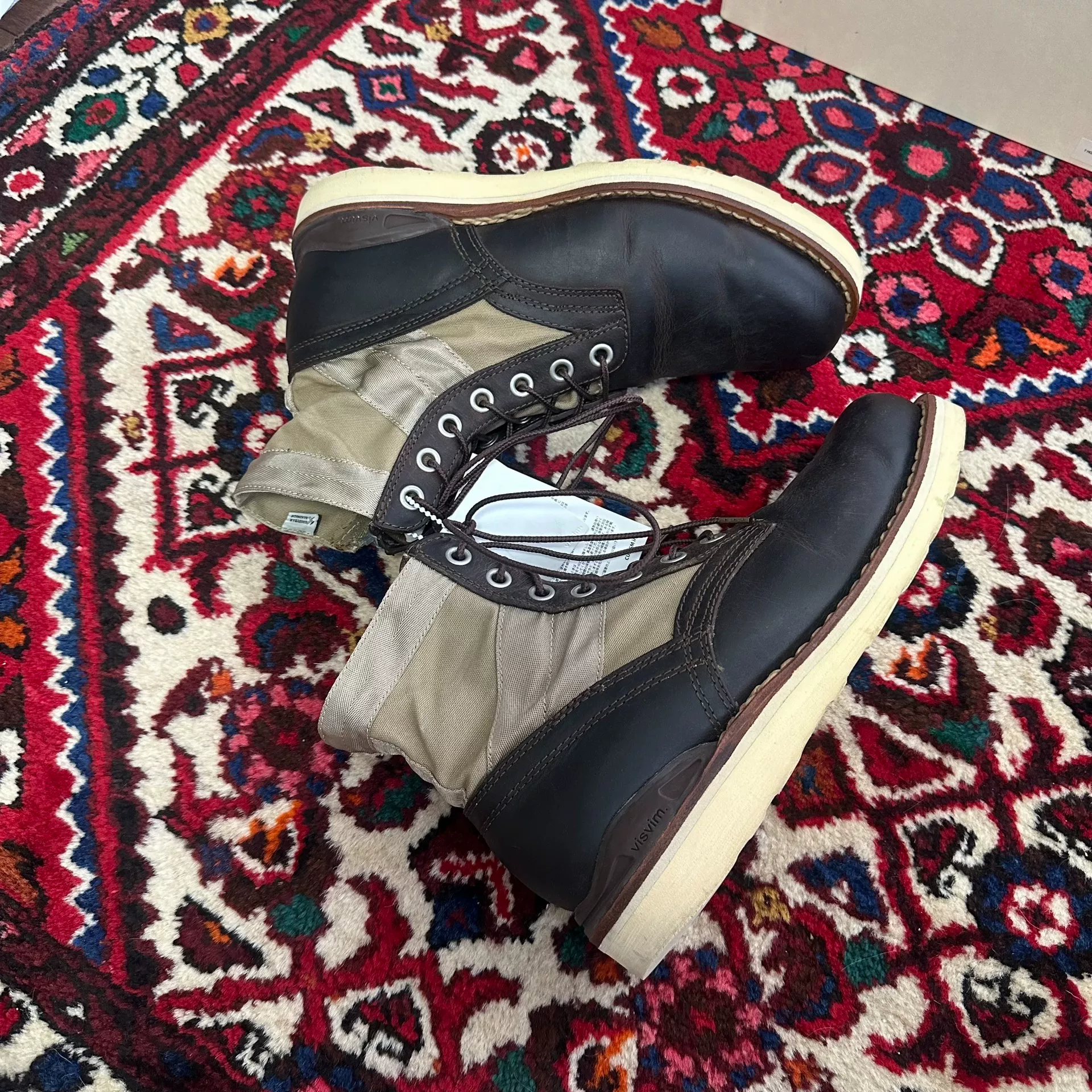 visvim 10ss 7-hole boots — label