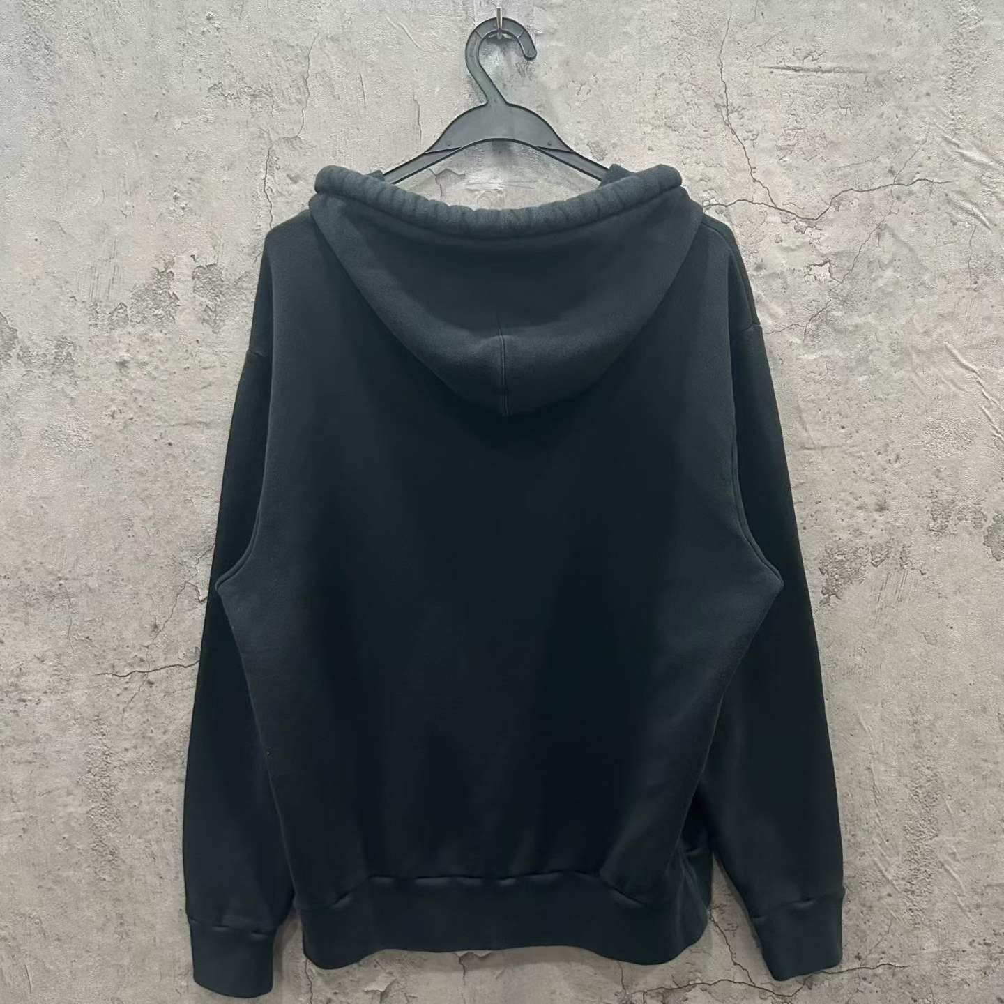 Louis Vuitton Black Graffiti Print Hoodie — detail