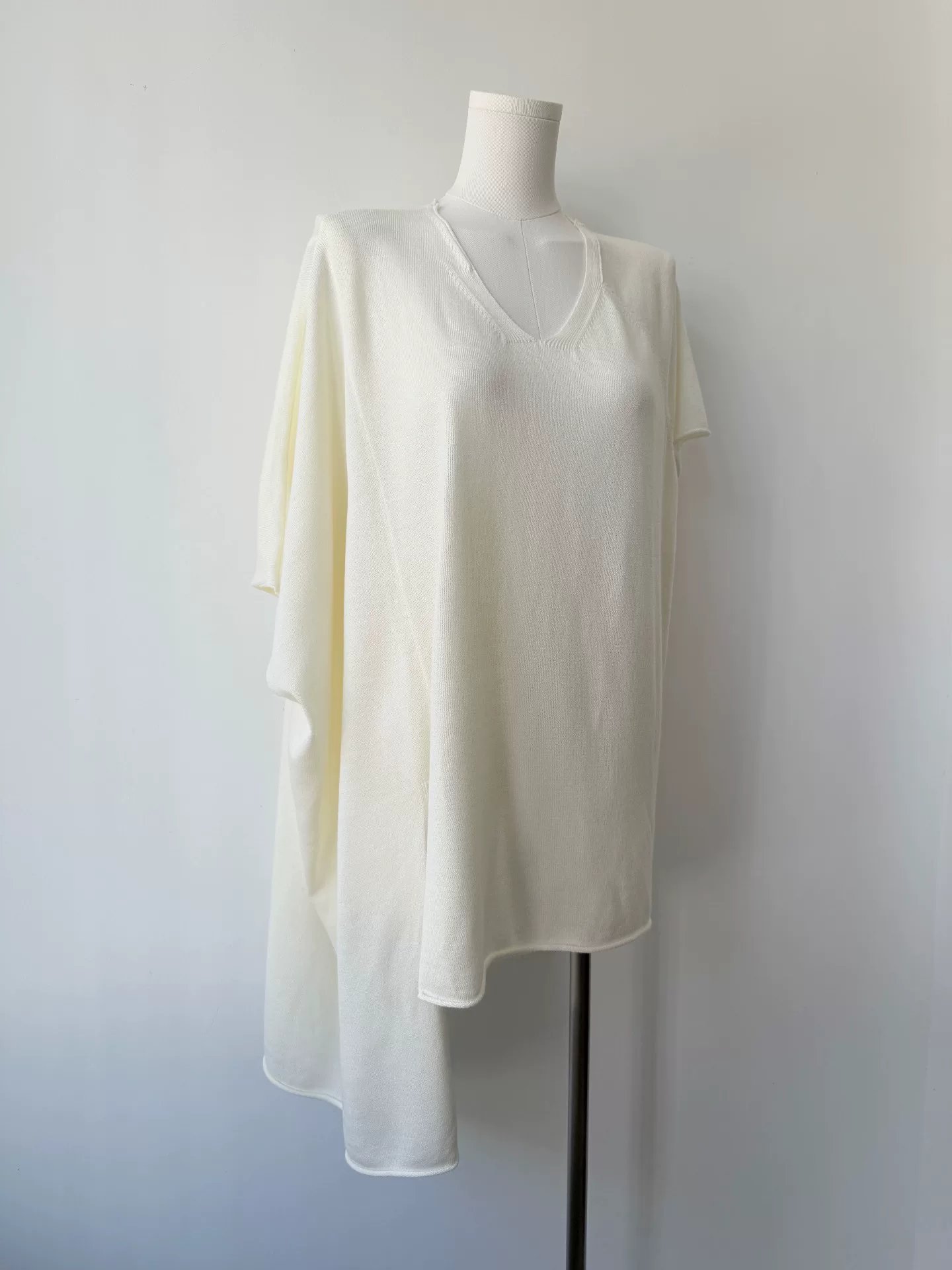 Yohji Yamamoto 2024SS Asymmetric Blouse — front