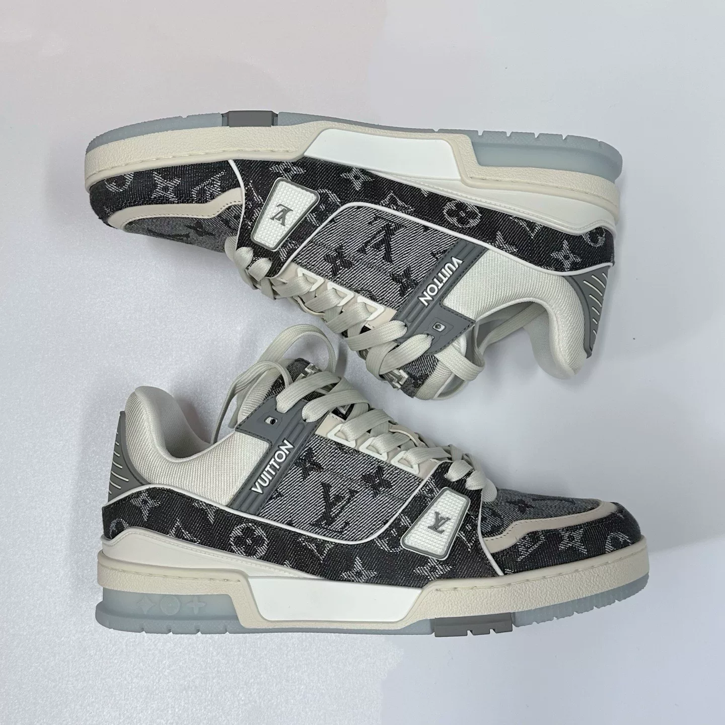 Louis Vuitton LV Trainer Low-Top Sneakers — detail