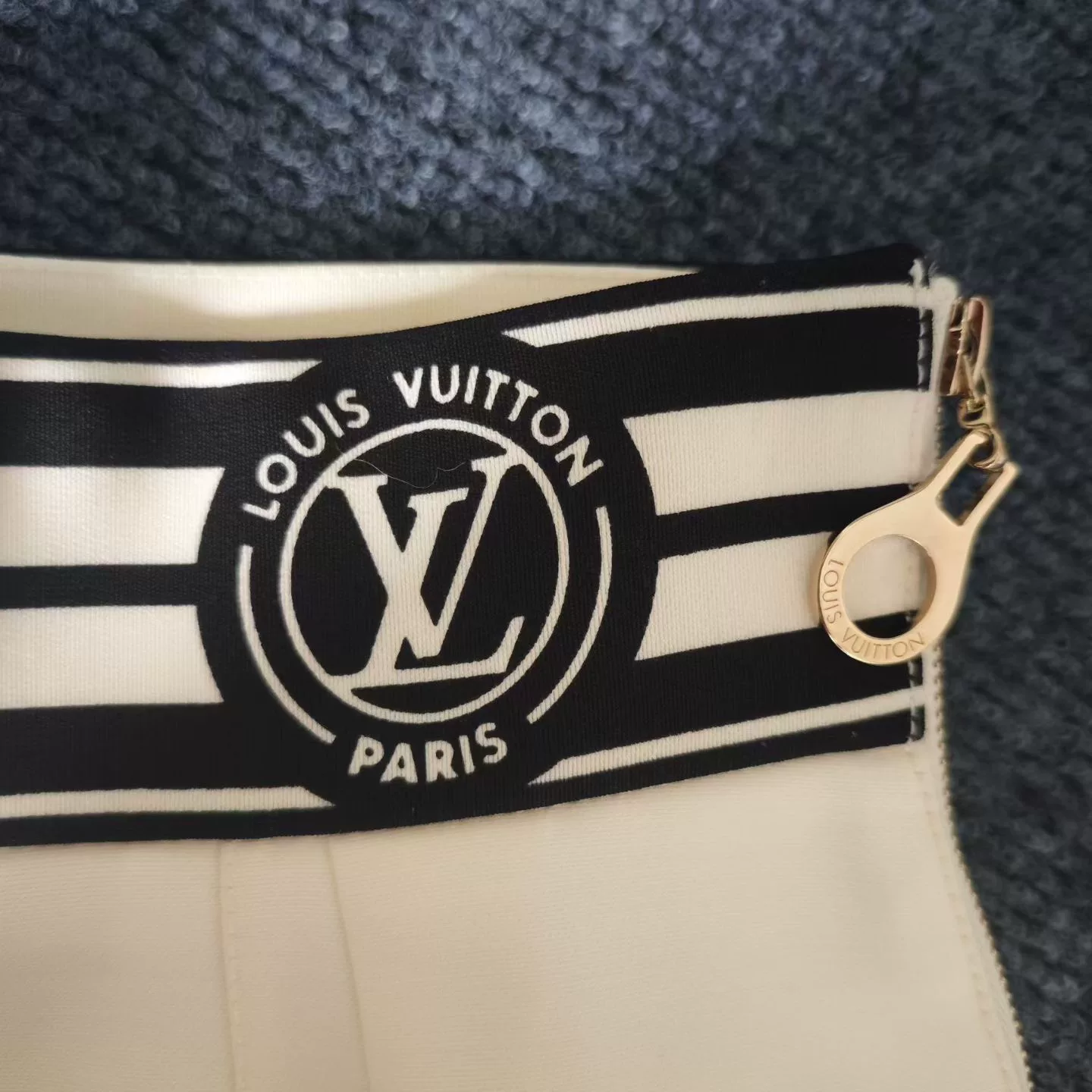 Louis Vuitton SS24 Striped Waist Casual Shorts — detail