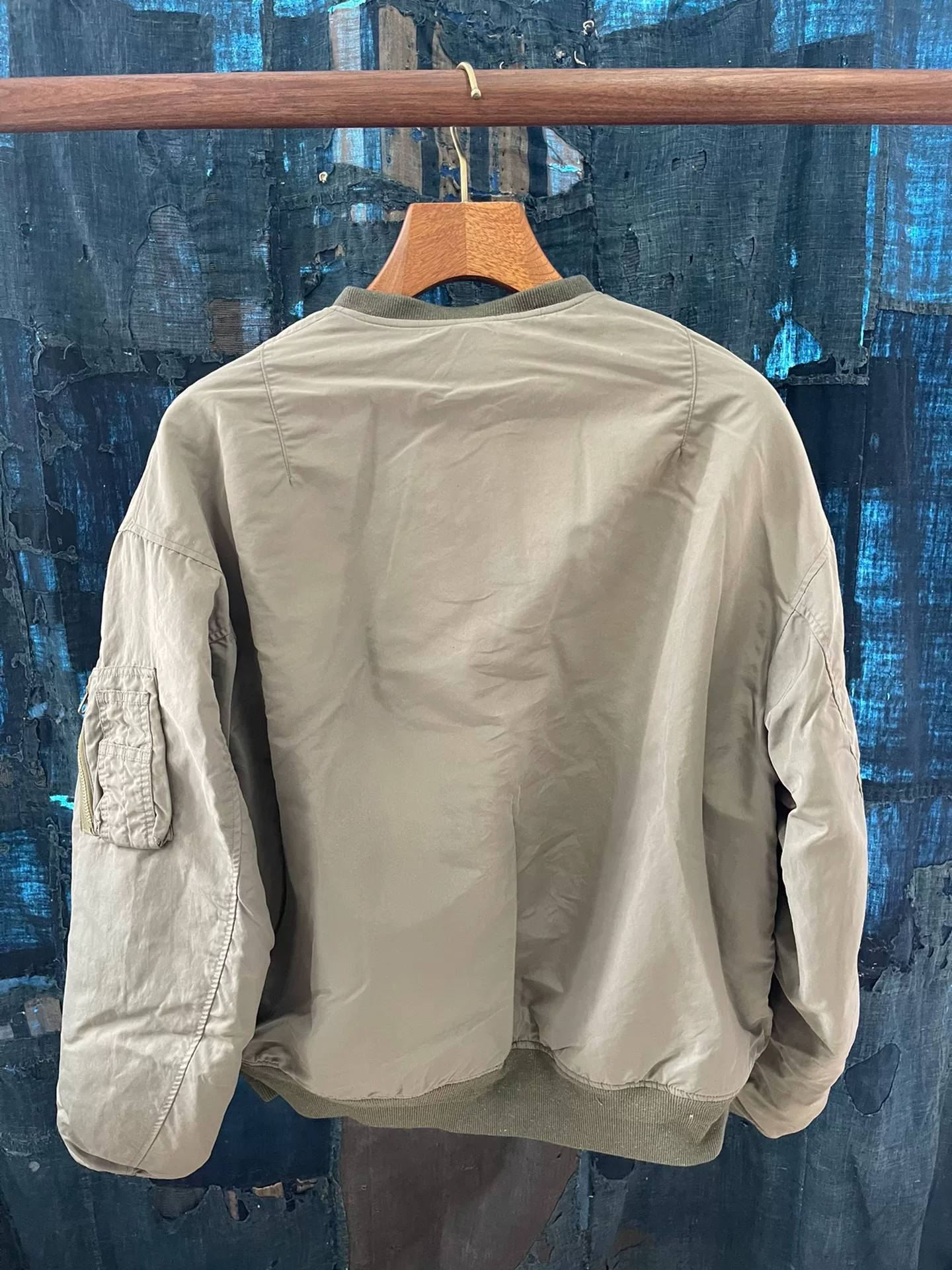 VISVIM 23AW SPOT THORSON MA1 JKT — label