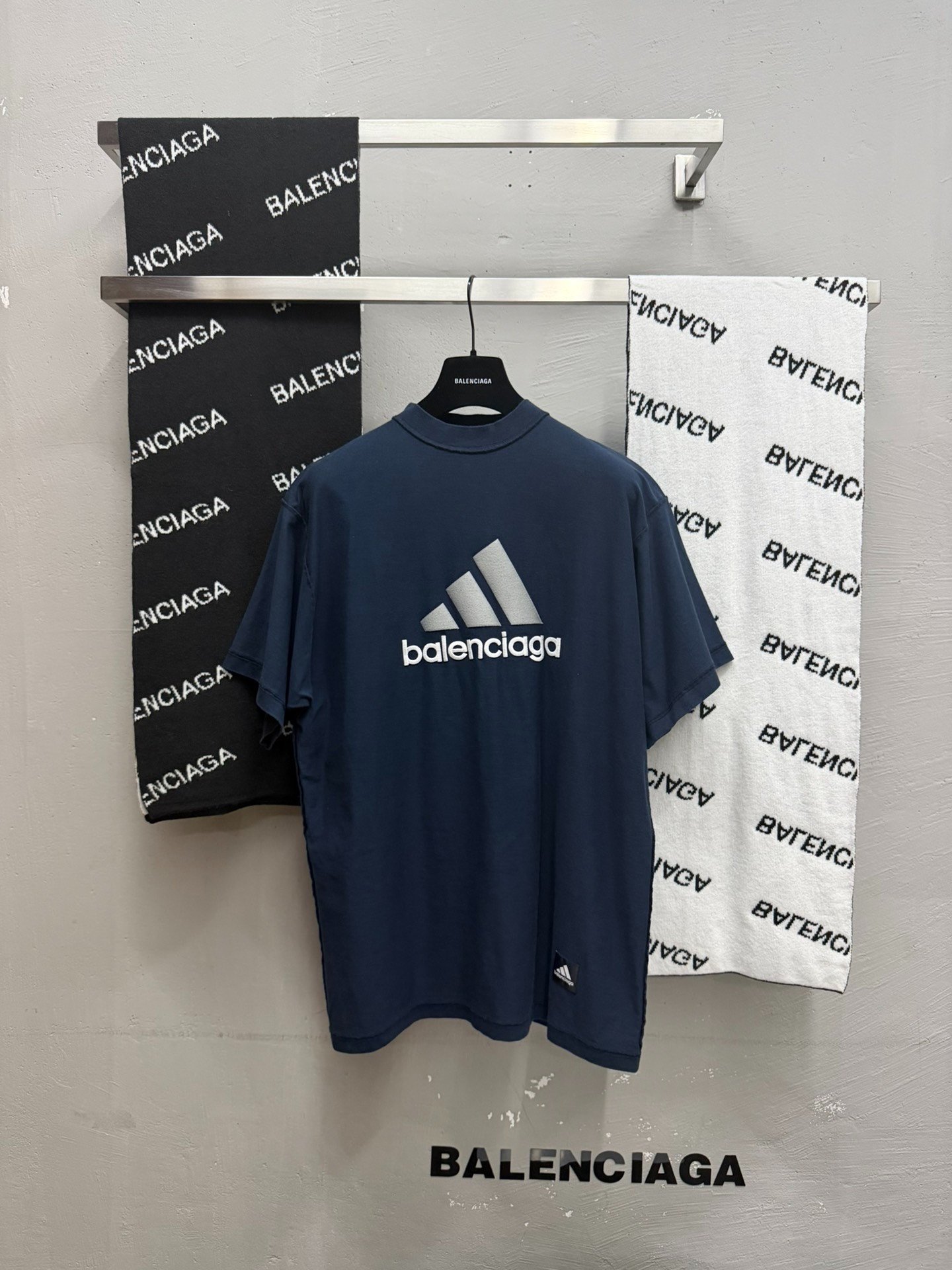 Balenciaga x Adidas Co-branded T-shirt