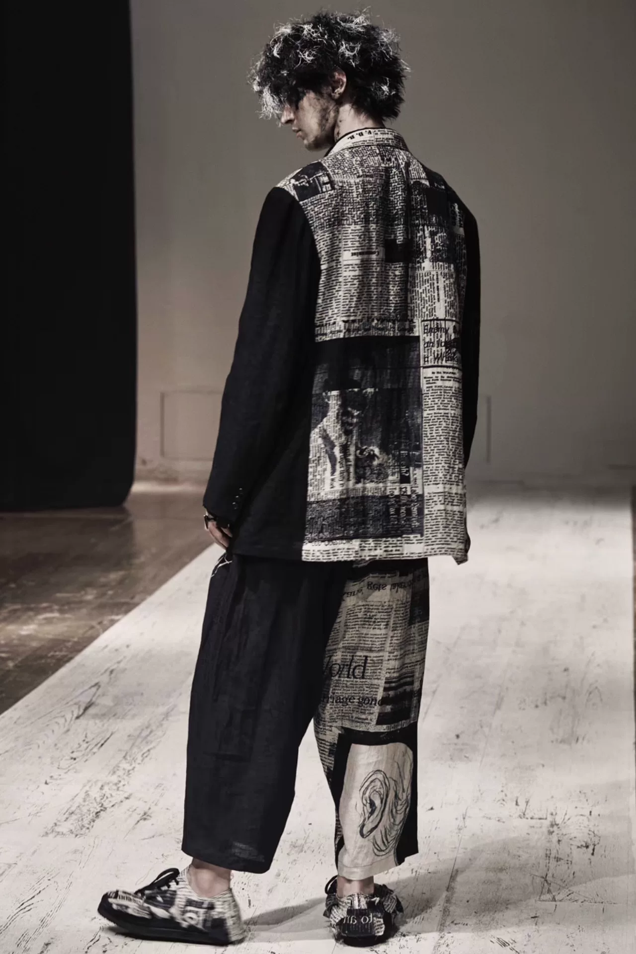 Yohji Yamamoto 22SS Asakura Newspaper Pants — label