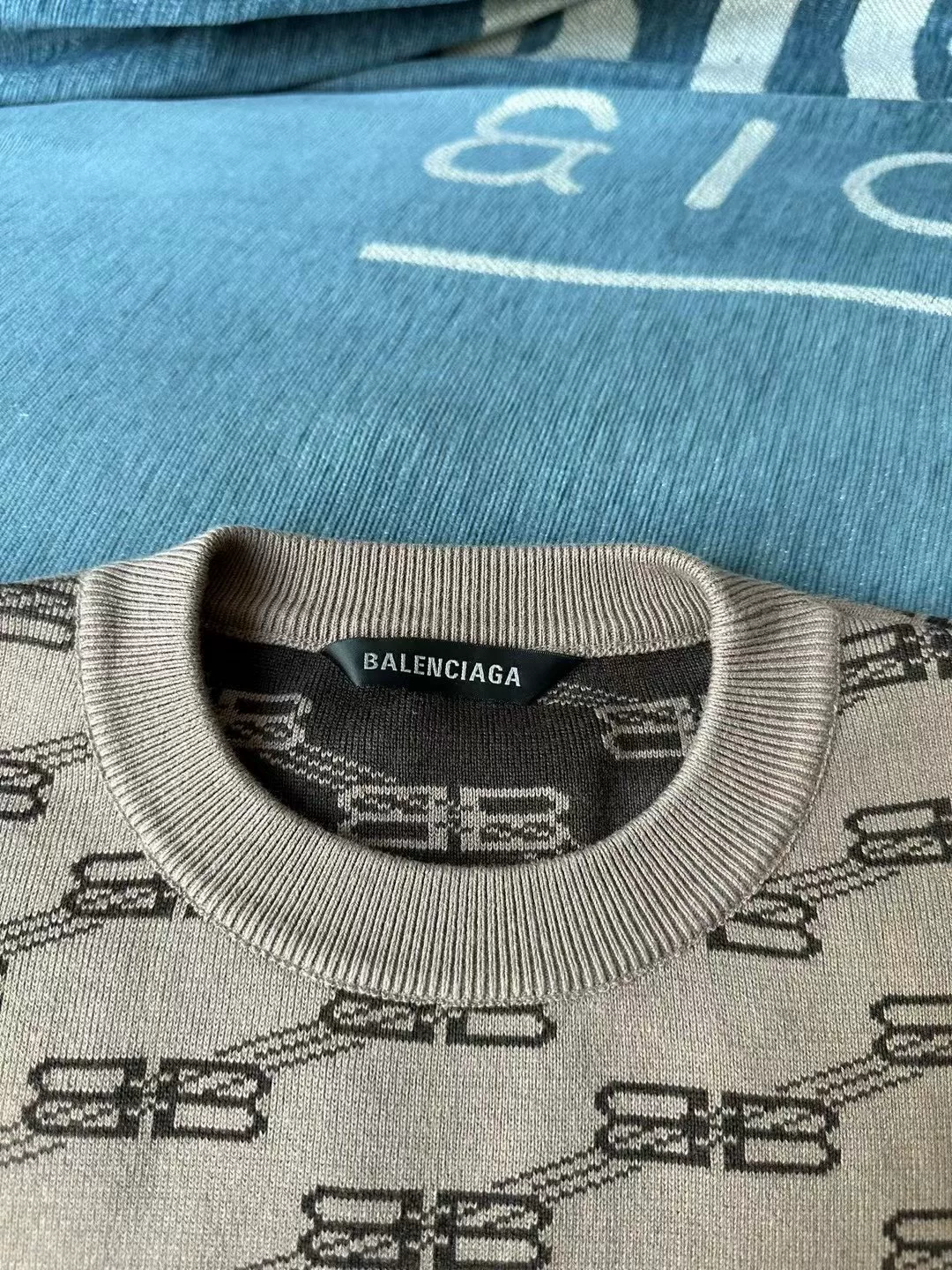 Balenciaga Khaki Lock Buckle Print Sweater — front