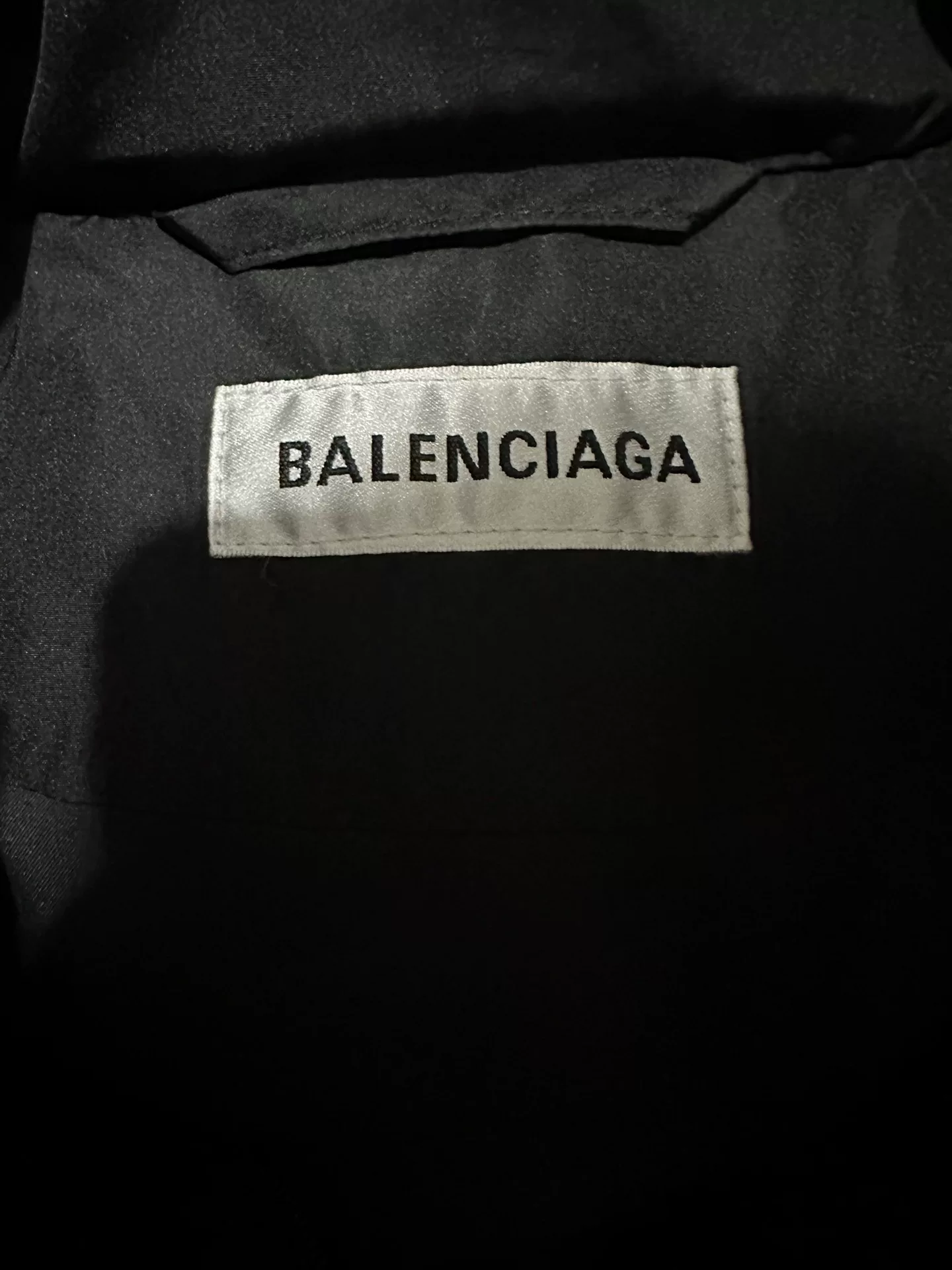 Balenciaga 21AW C-shape Puffer Jacket — label