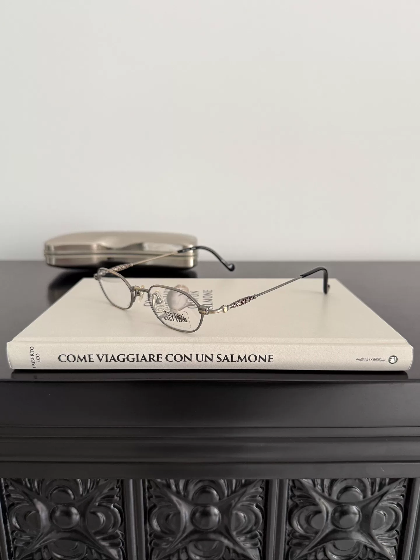 Jean Paul Gaultier Retro-Futuristic Glasses — back
