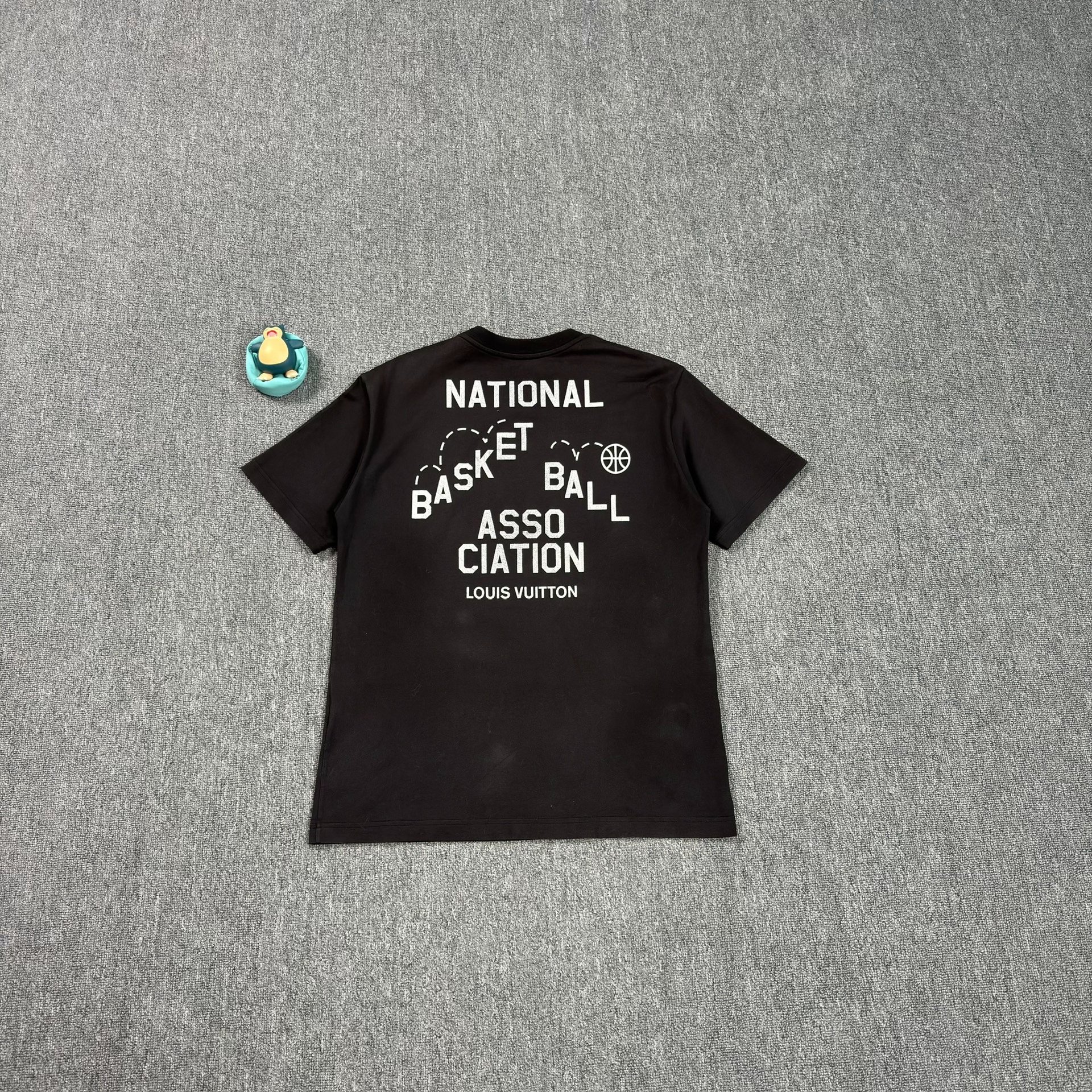 LV NBA Large Logo Black Short-Sleeve Tee — front