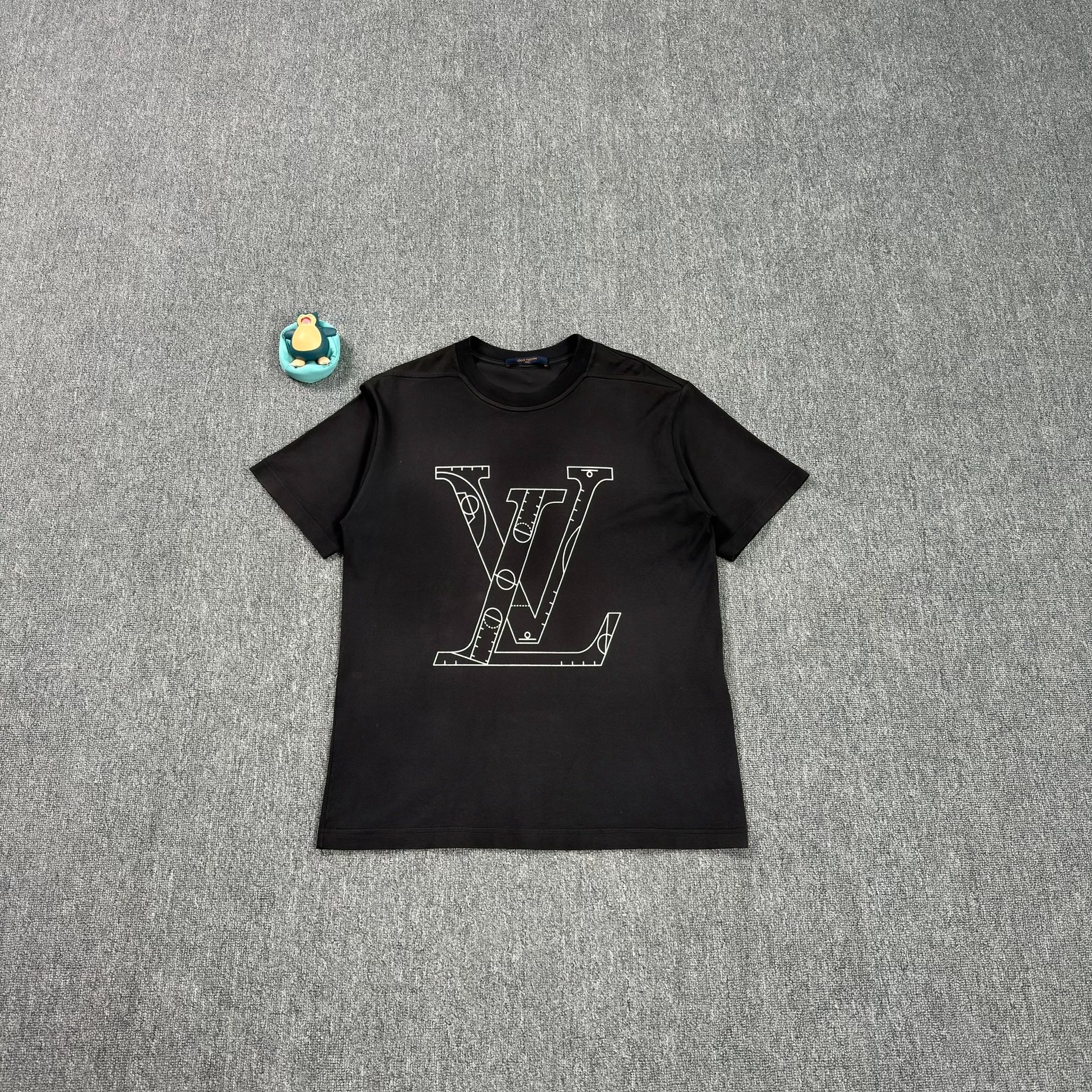 LV NBA Large Logo Black Short-Sleeve Tee