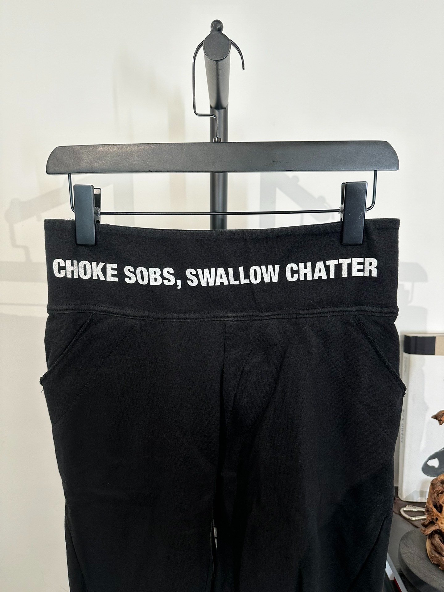 Julius_7 Nilos Black Sporty Sweatpants — detail