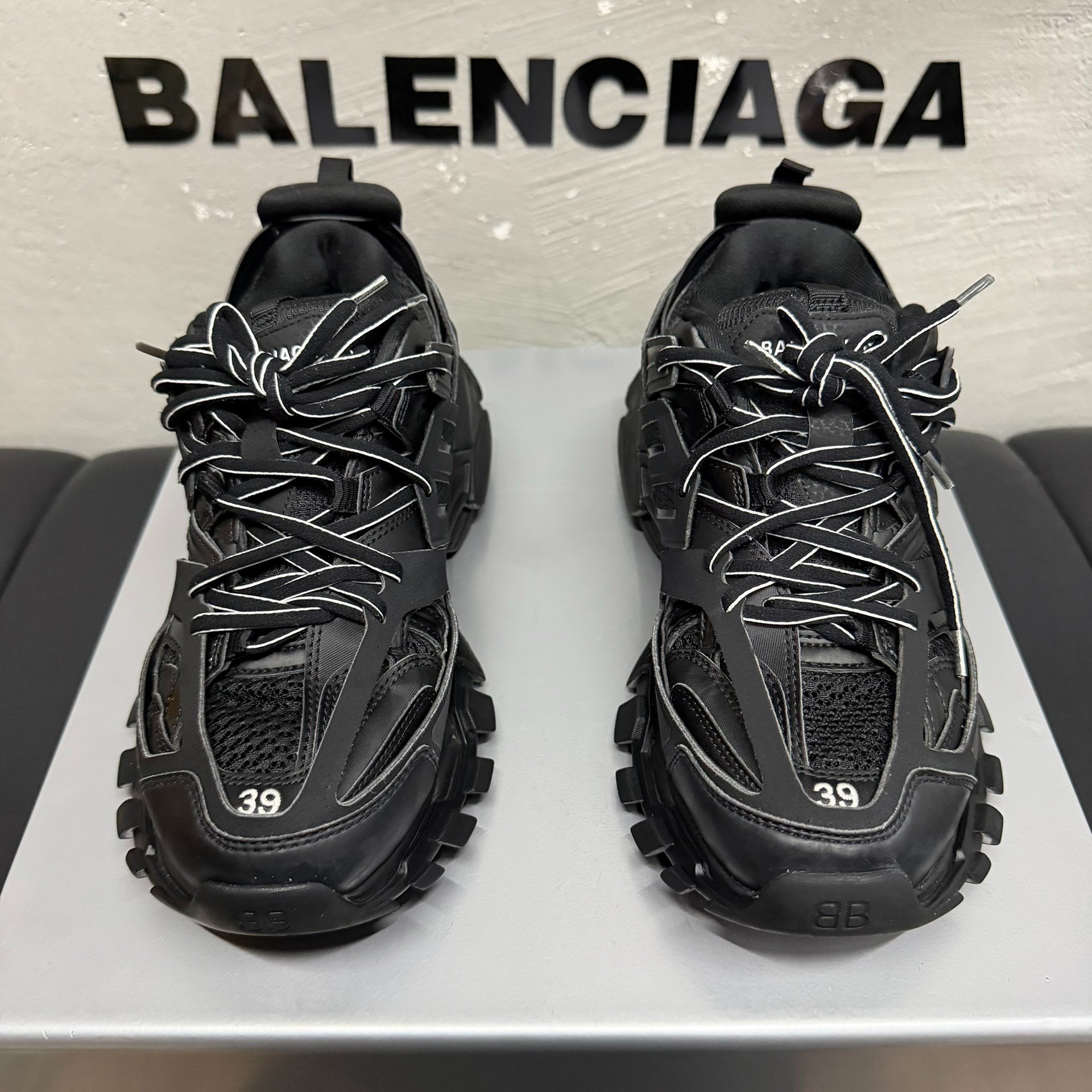 Balenciaga Track Black Size 39 — front