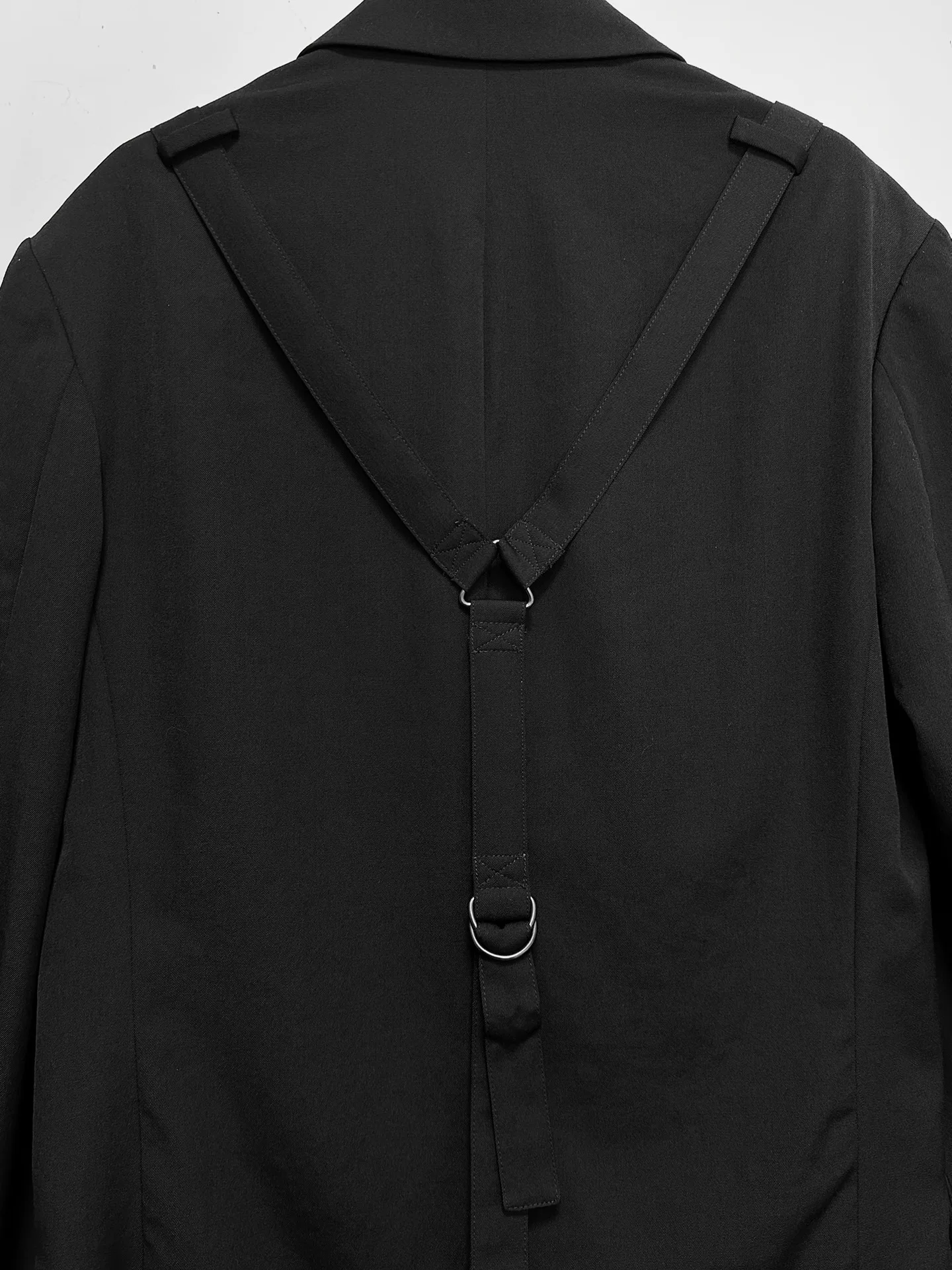 Yohji Yamamoto 16AW Parachute Strap Coat — label