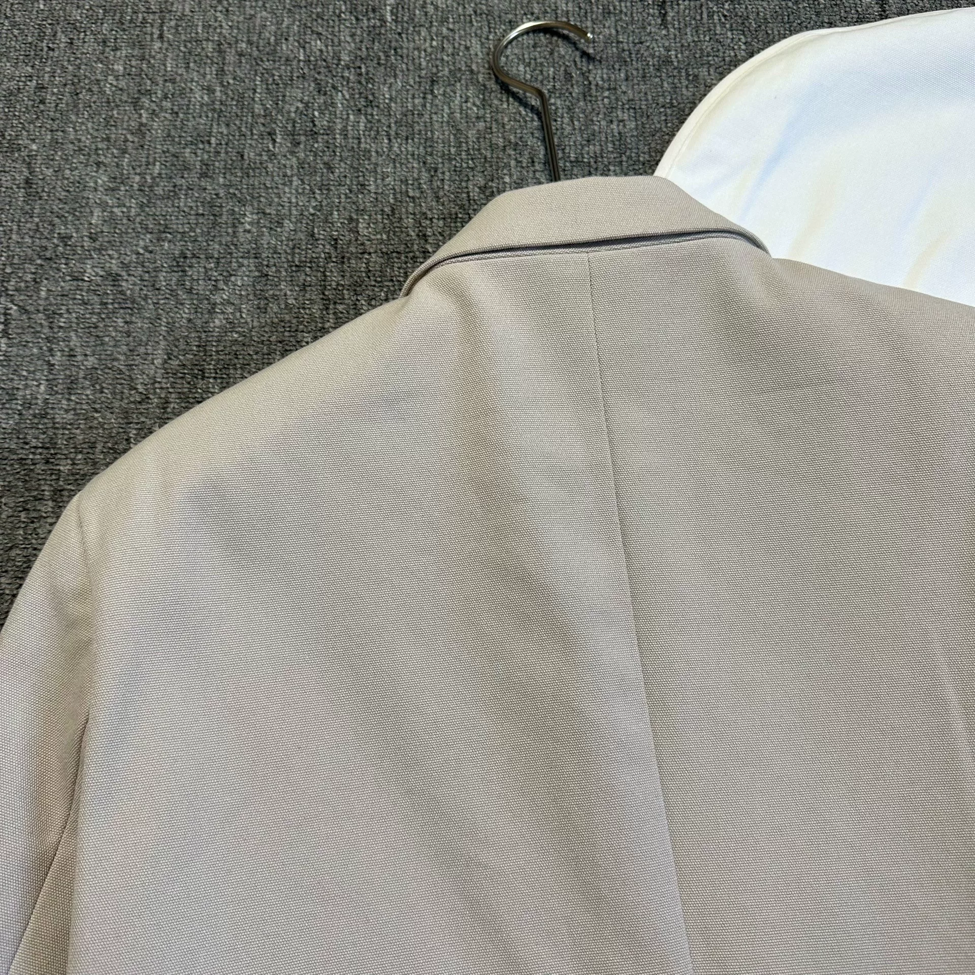 Dior Beige Single-Breasted Lapel Blazer — back