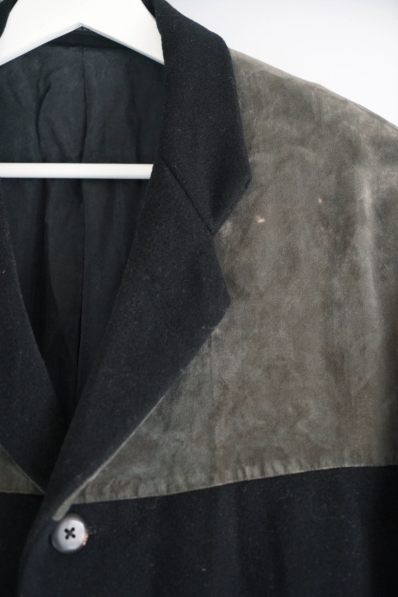Yohji Yamamoto 88AW Moss Green Velvet Patchwork Suit — detail