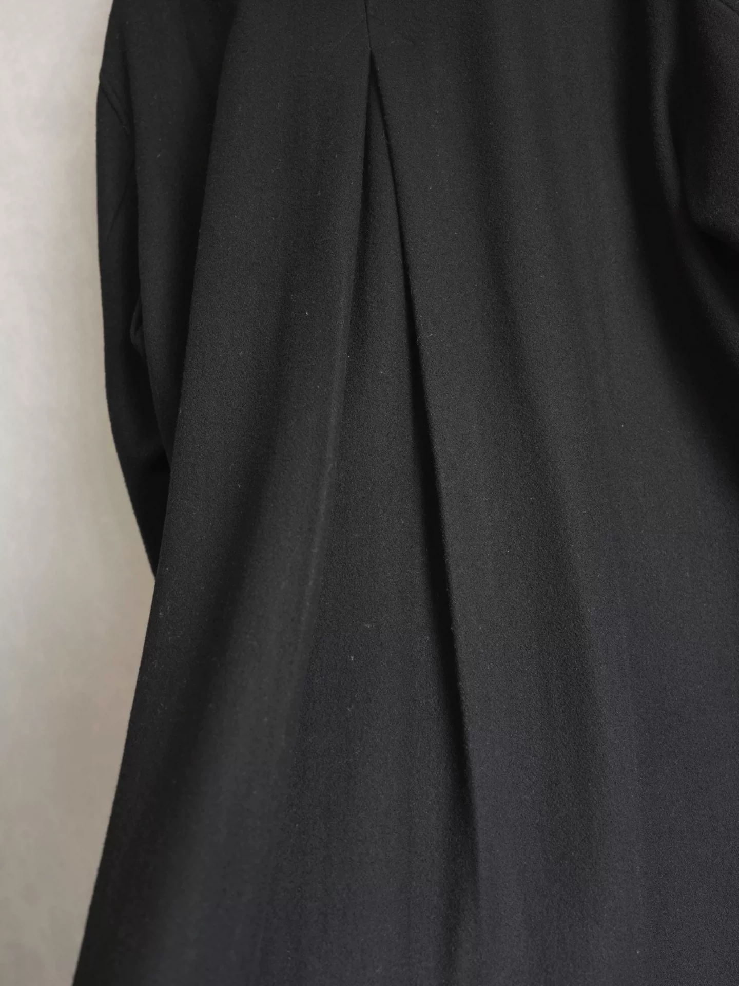 Yohji Yamamoto 87AW Replica Hooded Coat — label