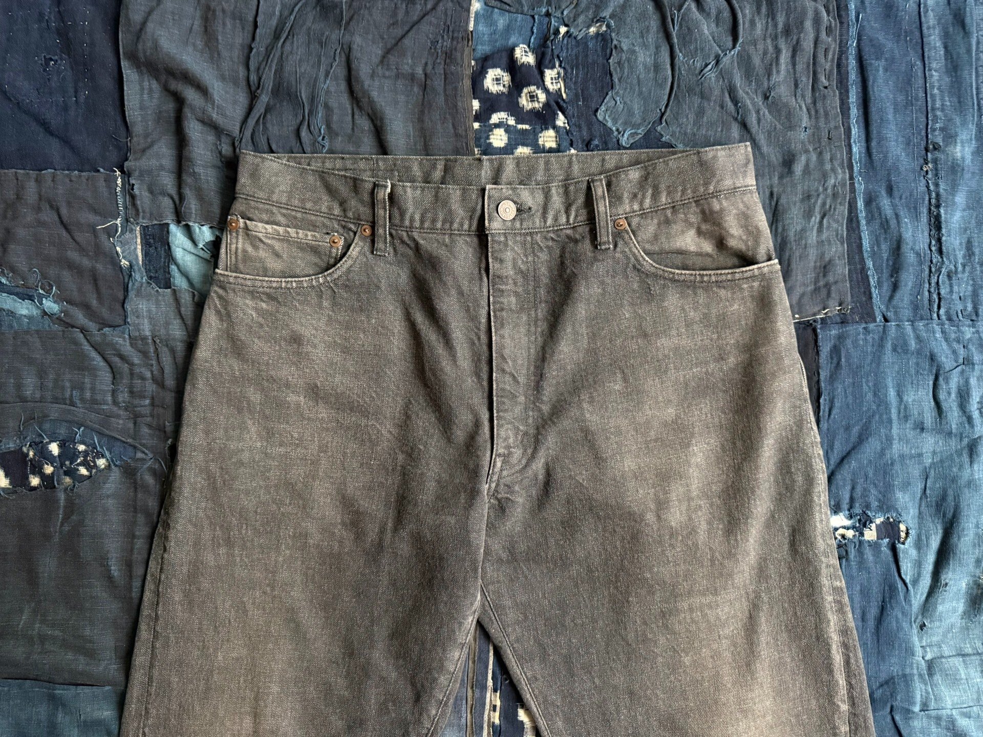 VISVIM 23AW JOURNEYMAN TACKED DMGD PANTS — back
