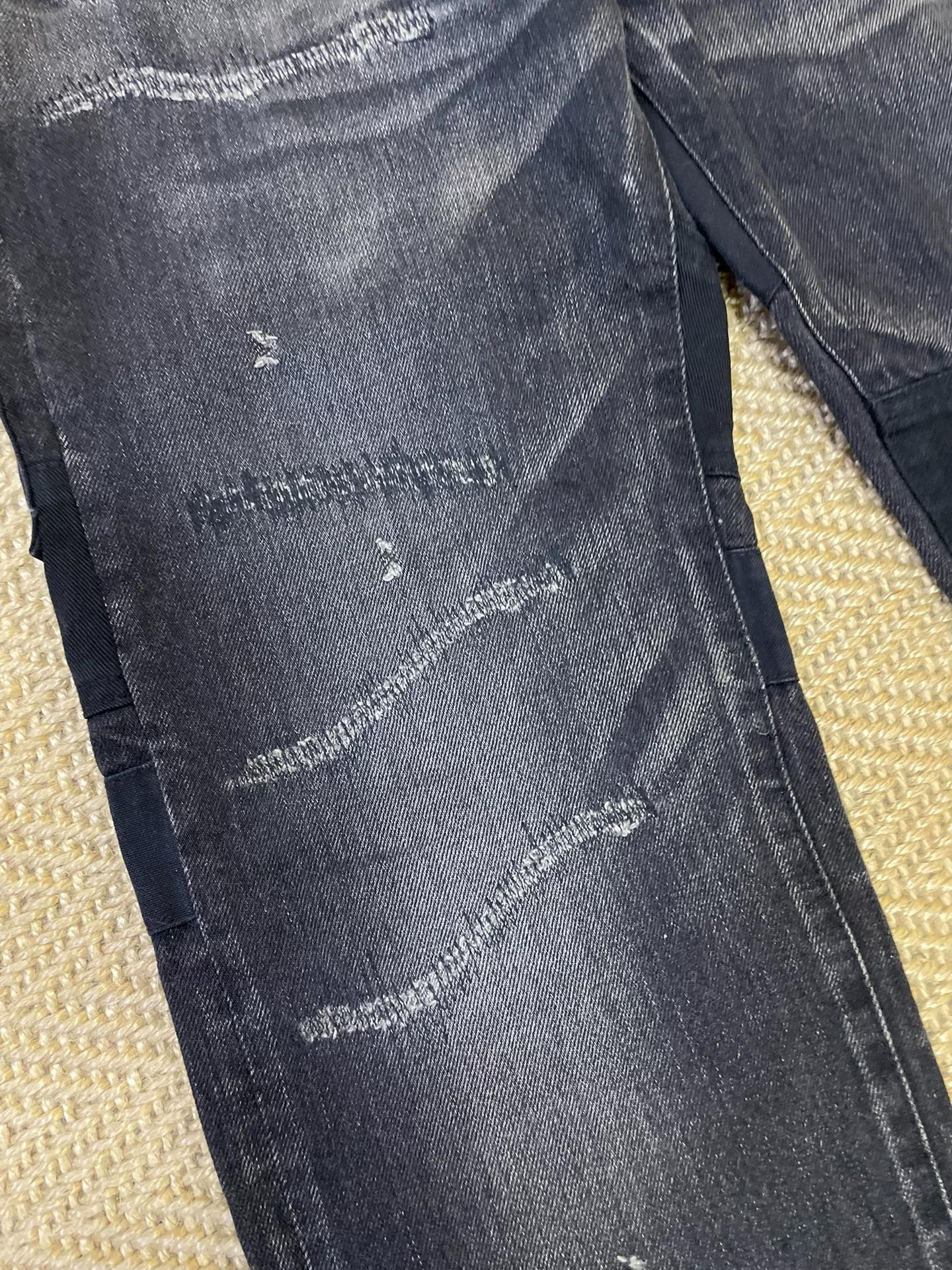 NEIGHBORHOOD 07EX Distressed Patch Jeans — label