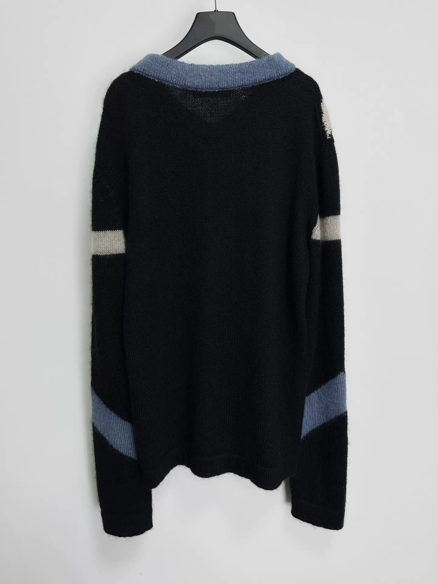 Kiko Kostadinov 20AW Limited Black Sweater — front