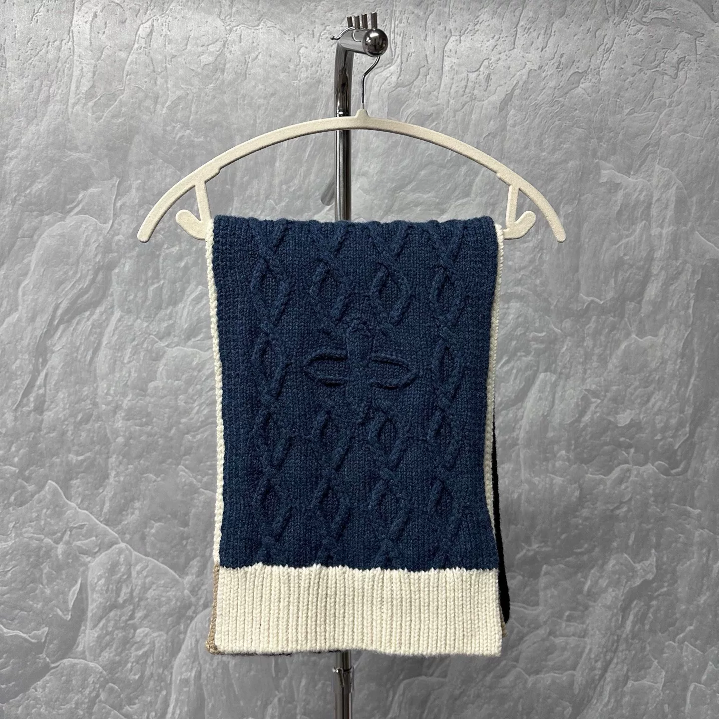 Louis Vuitton LV Logo Color Block Cashmere Scarf — detail