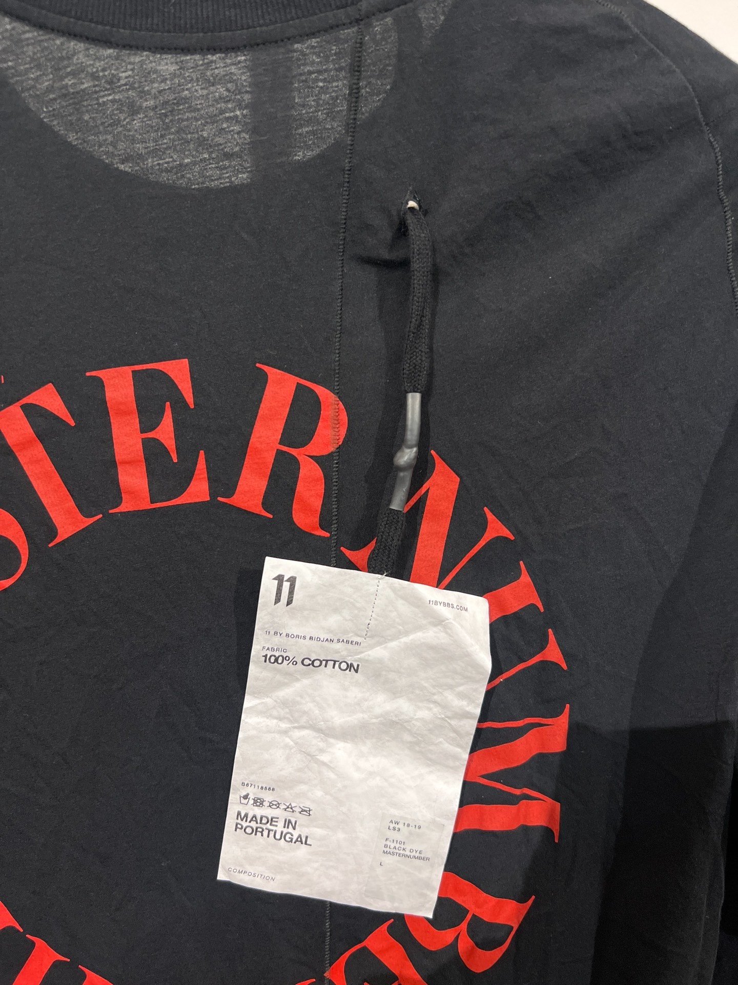 Boris Bidjan Saberi Long-Sleeve Print T-Shirt — detail